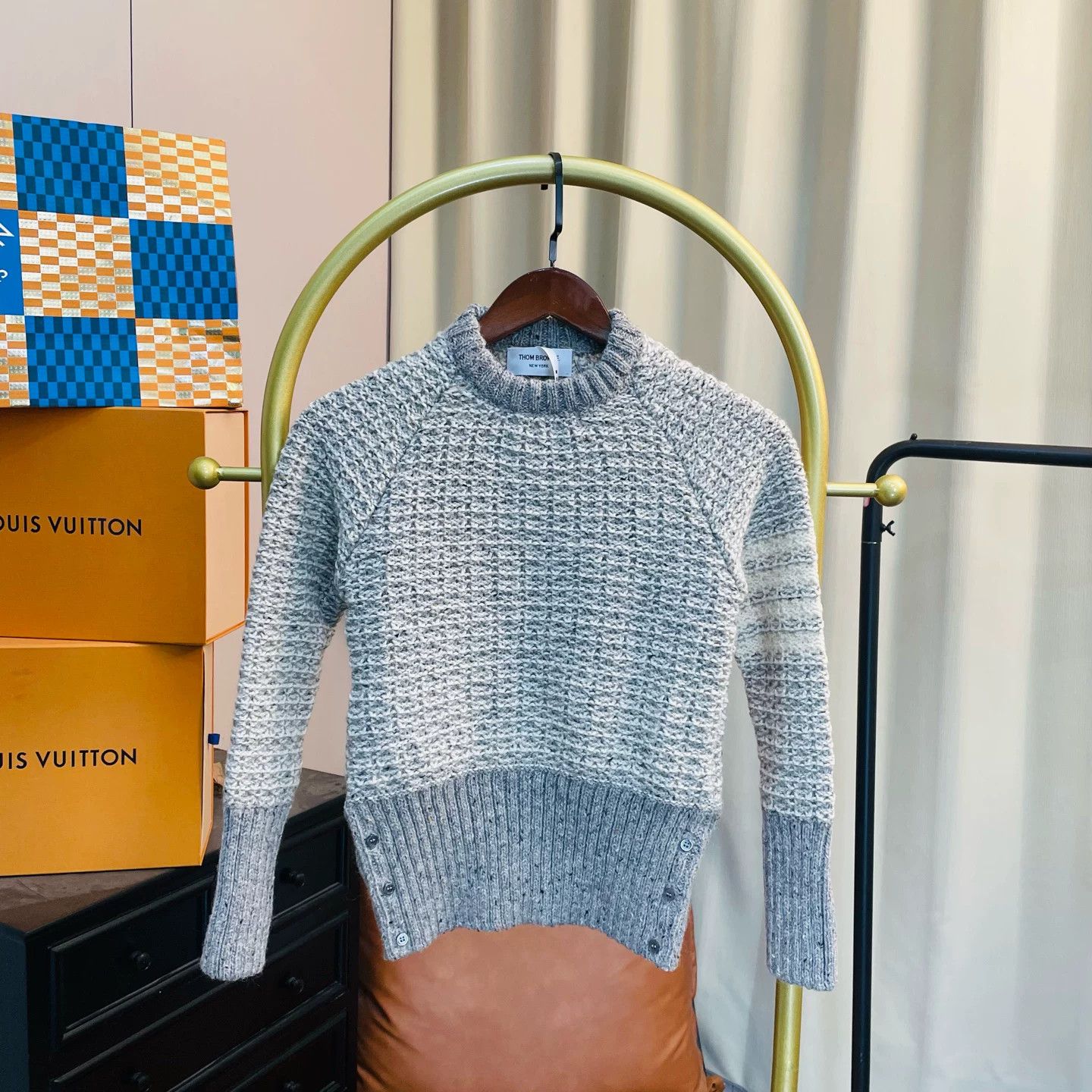 Thom Browne thom browen gray waffle knit sweater Size US M / EU 48-50 / 2 - 1 Thumbnail