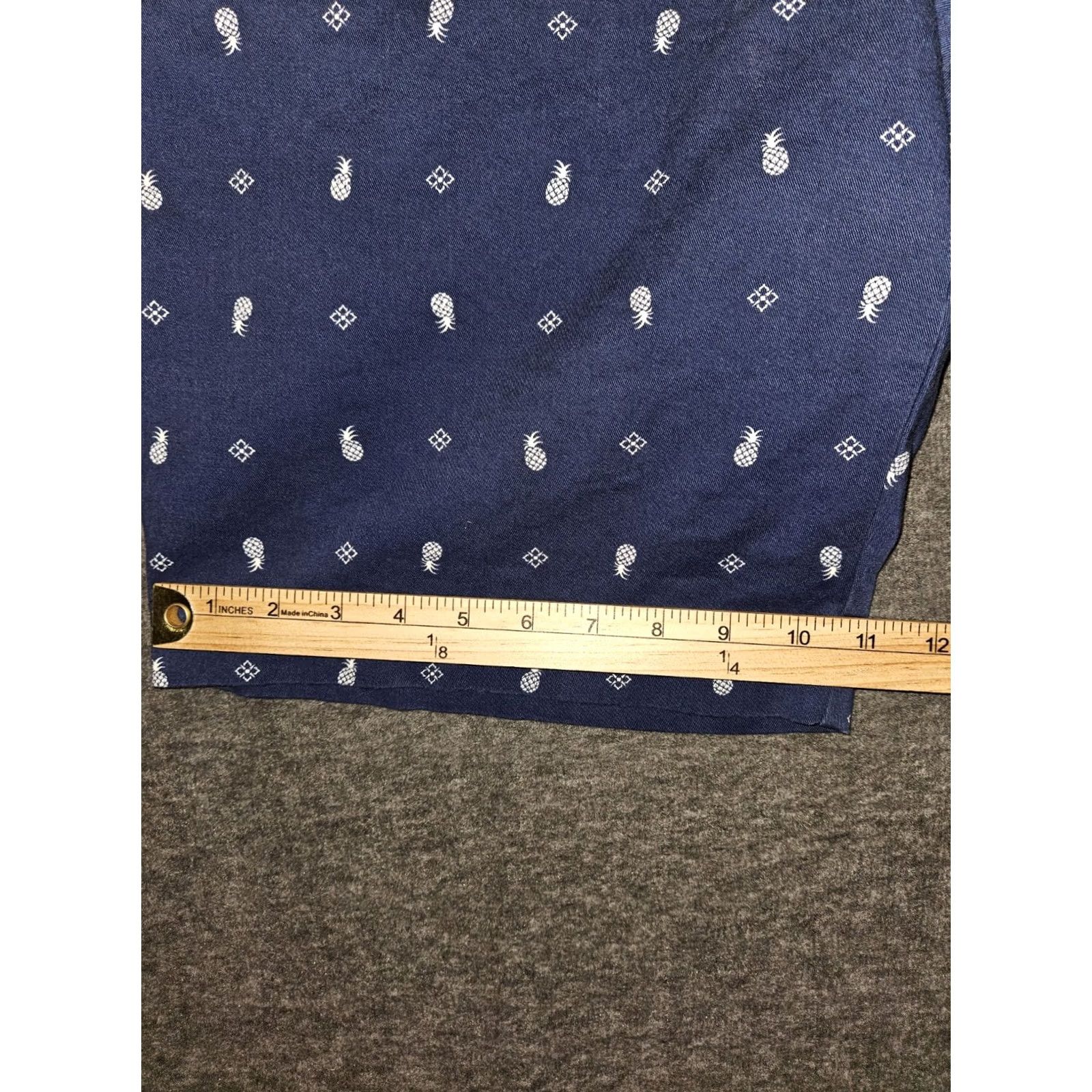 Vintage Le Tigre Chino Shorts Men's 36 Blue AOP Mid Rise Casual Workwear Preppy 10in Inseam Stretch Pockets SL Size US 36 / EU 52 - 6 Thumbnail
