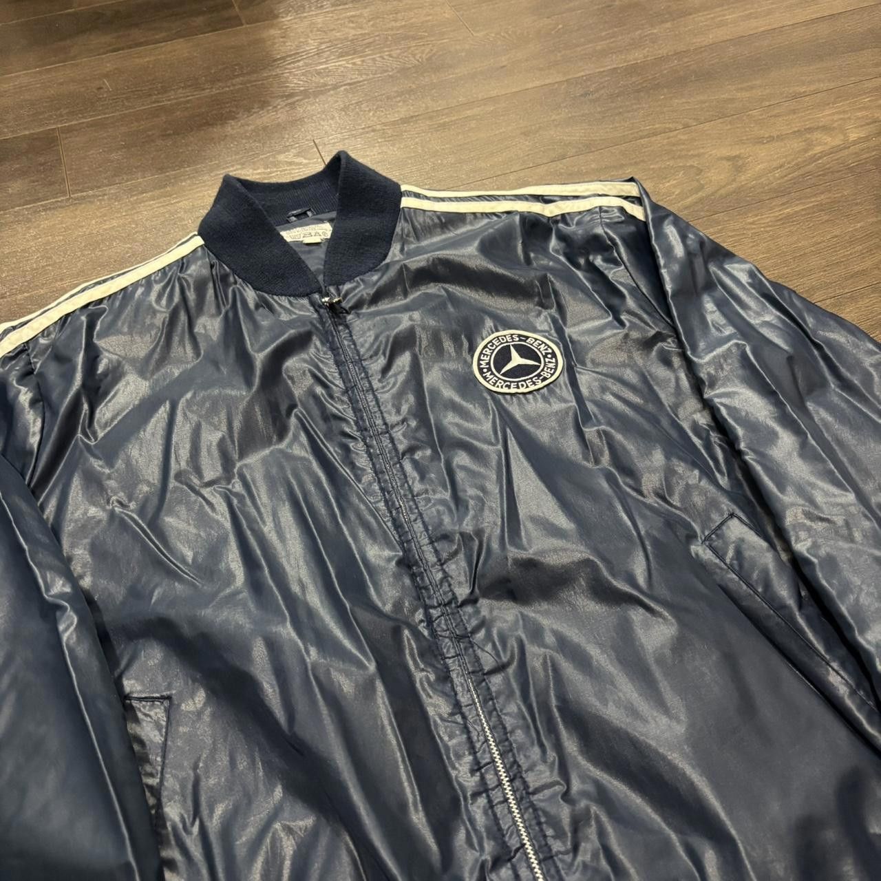 Designer Vintage Mercedes Benz windbreaker 80s 52 M/L Size US L / EU 52-54 / 3 - 3 Thumbnail