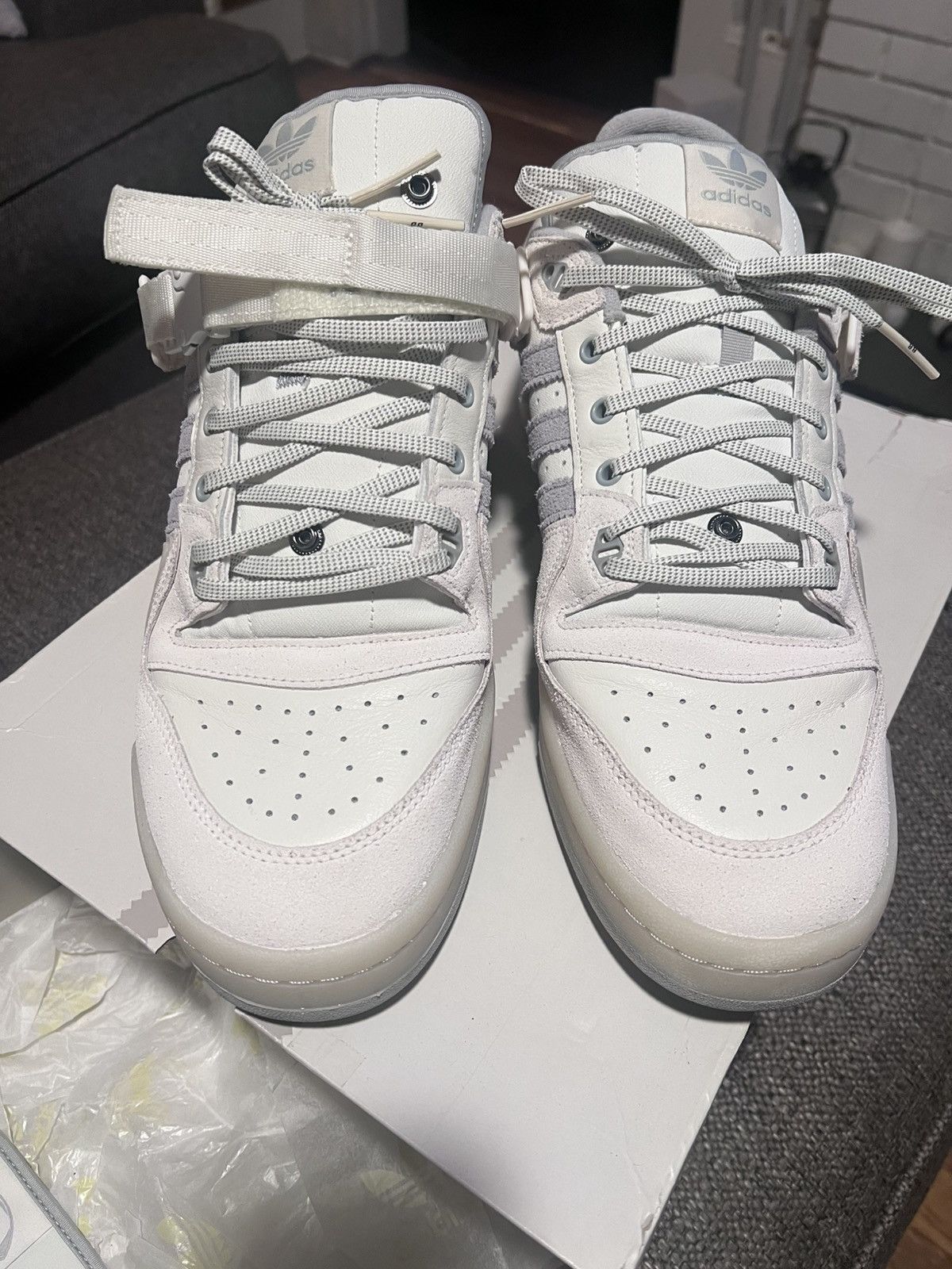 Adidas Bad bunny forum adidas Size US 14 / EU 47 - 1 Thumbnail