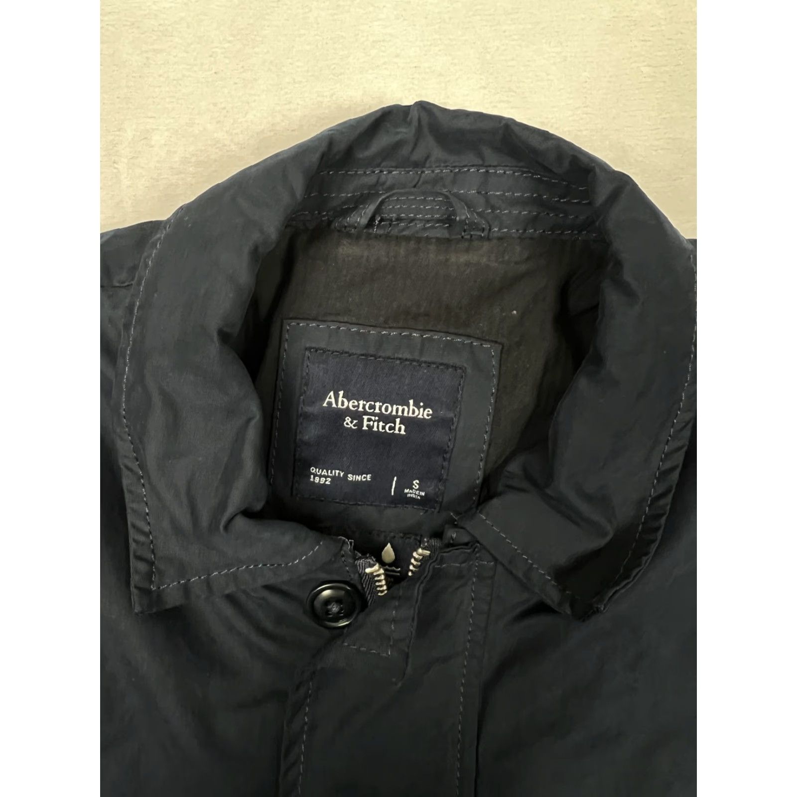 Abercrombie & Fitch Abercrombie & Fitch Jacket Mens Small Navy Windbreaker Lined Water Resistant Wind-Resistant Nylon Full Zip Pockets Casual Travel 90s? Size US S / EU 44-46 / 1 - 2 Thumbnail