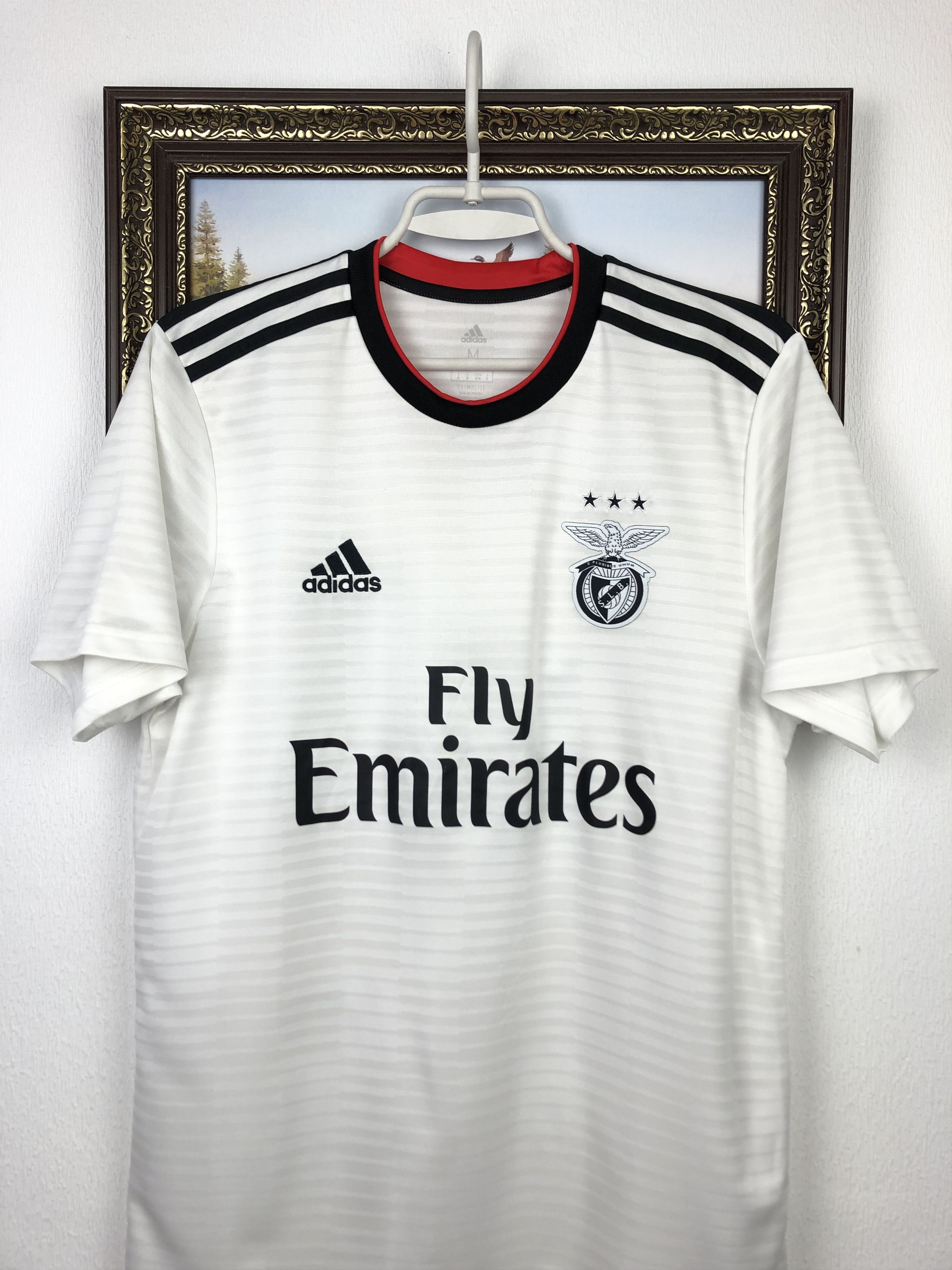 Adidas Benfica football shirt 2018 Soccer Adidas Jersey Tee Hype Size US M / EU 48-50 / 2 - 2 Thumbnail