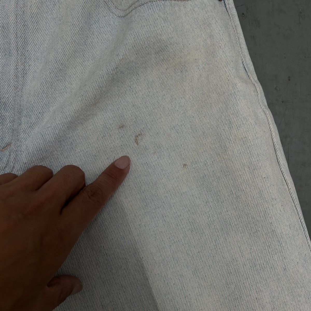 Vintage Vintage Levi’s 550 Jeans – Made in USA Size US 34 / EU 50 - 2 Thumbnail