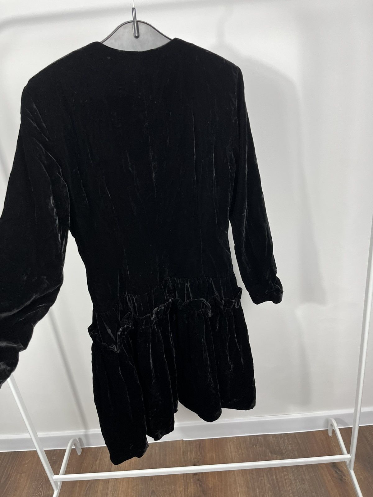 Sisley Vintage Sisley Velvet Mini Dress Made in Italy Ruffle Hem Size M / US 6-8 / IT 42-44 - 16 Thumbnail