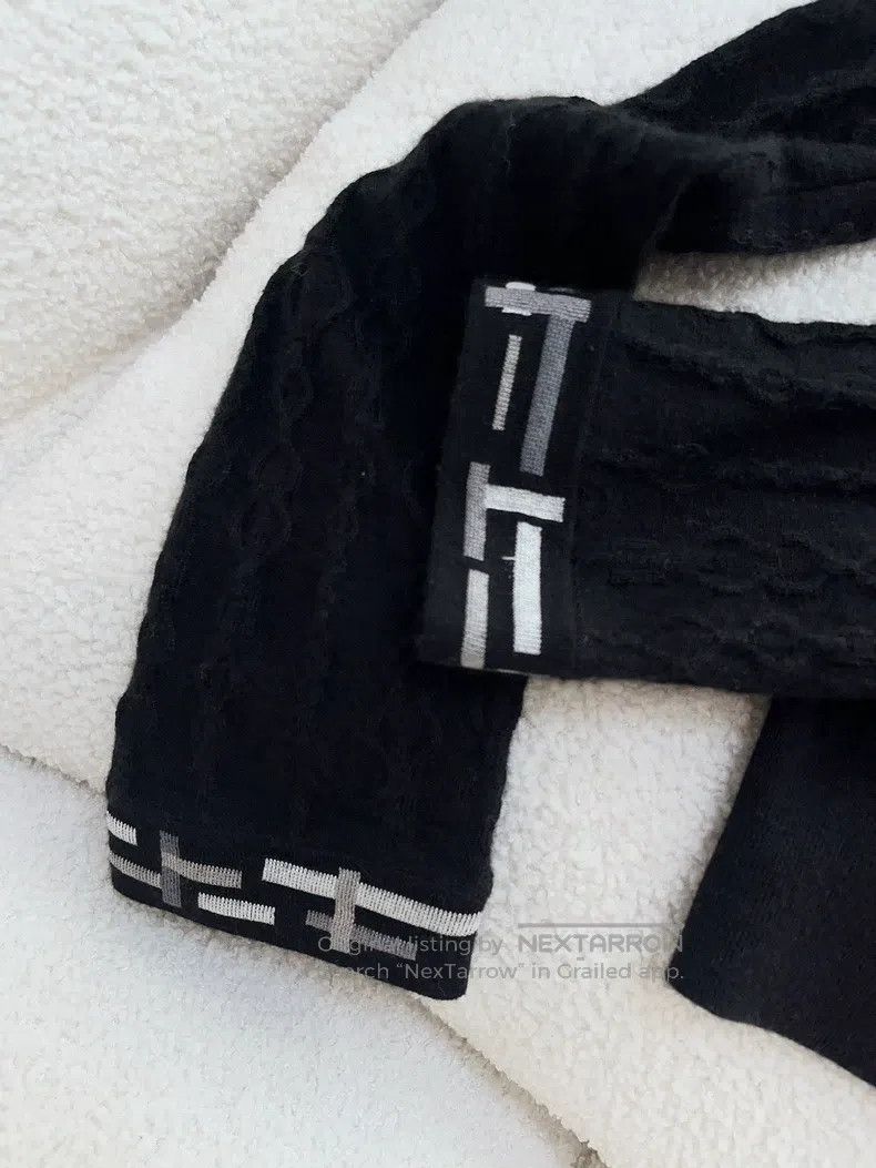 Hermes Hermes Black Lock Chain Dark Pattern Texture Long Sleeve S Size XS / US 0-2 / IT 36-38 - 3 Thumbnail