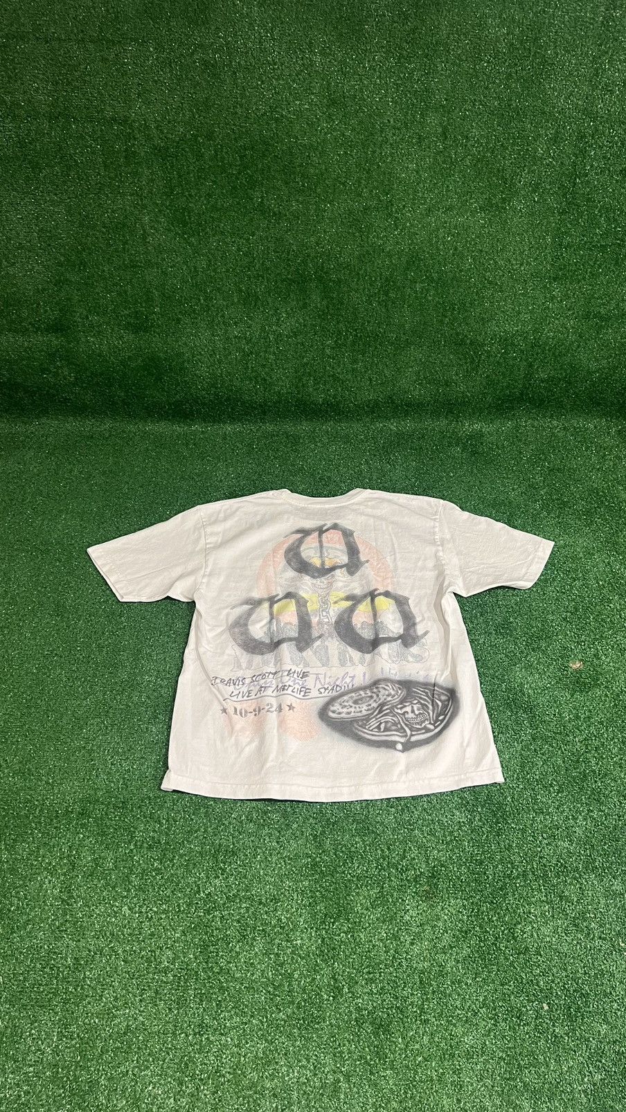 Travis Scott TRAVIS SCOTT METLIFE WHITE TEE NYC **SOLD OUT** Size US L / EU 52-54 / 3 - 2 Thumbnail