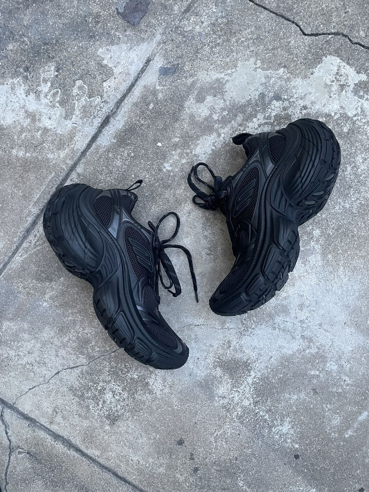 Balenciaga Triple Black 10XL Size US 10 / EU 43 - 2 Thumbnail