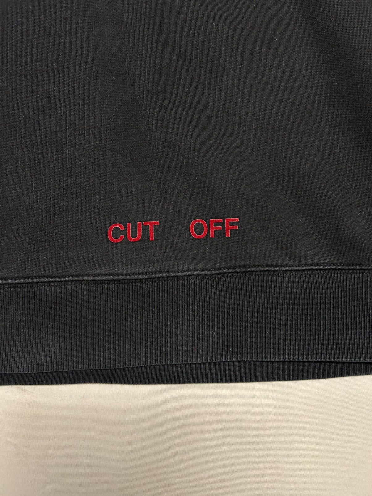 Off-White FW2016 Downtown "Cut Off" Crewneck Size US M / EU 48-50 / 2 - 5 Thumbnail