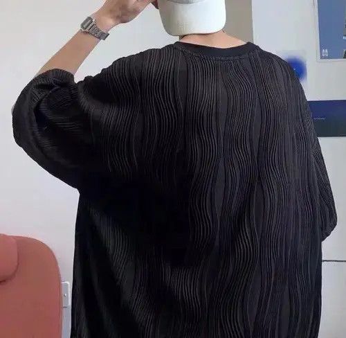 VIBE Korean Black Wave Pleated Oversized Relaxed Tee T-shirt Size US XL / EU 56 / 4 - 7 Thumbnail
