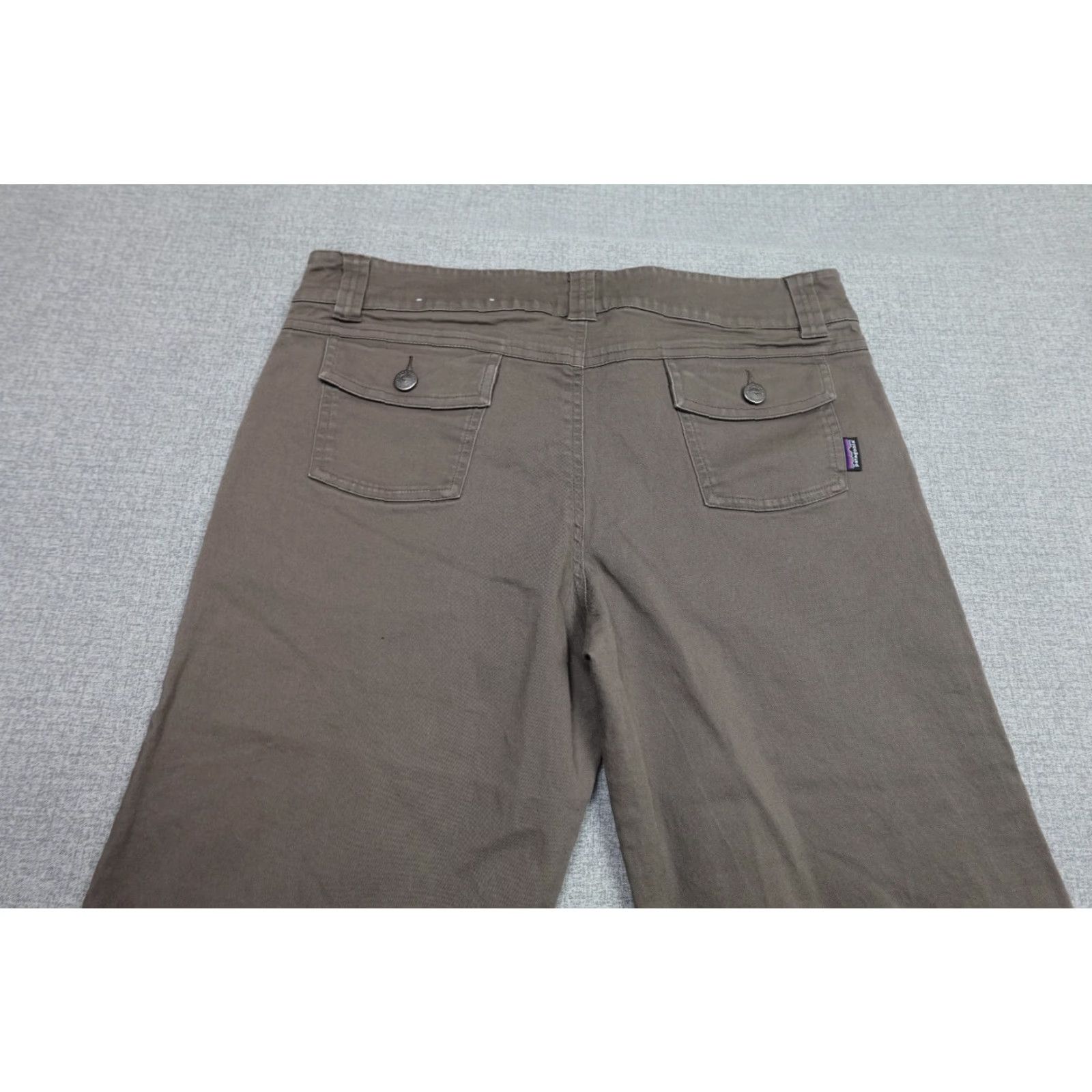 Patagonia Patagonia Pants Womens Size 12 Chino Gray Organic Cotton Stretch Casual Workwear 34x32 Slim Straight Front Button Fly Size 34" / US 12 / IT 48 - 5 Thumbnail
