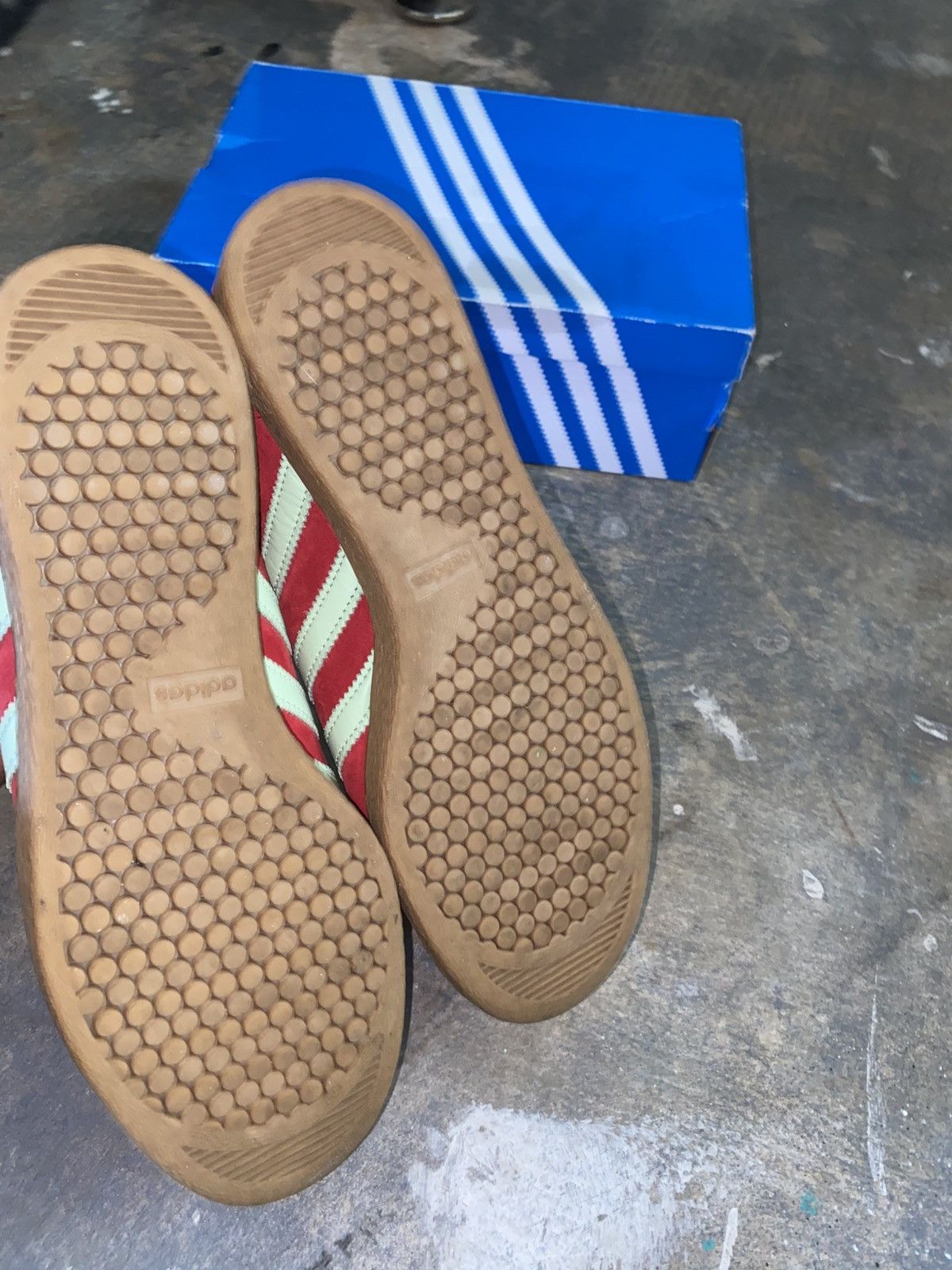 Adidas Adidas Originals Size 8.5 Size US 8.5 / EU 41-42 - 7 Thumbnail