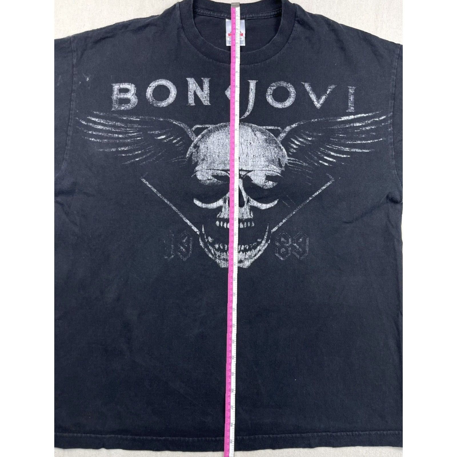 Gloverall VINTAGE Bon Jovi Shirt Men XL Crew Neck Black 90s Rock Band Tour 1989 Aerosmith Print Size US XL / EU 56 / 4 - 6 Thumbnail