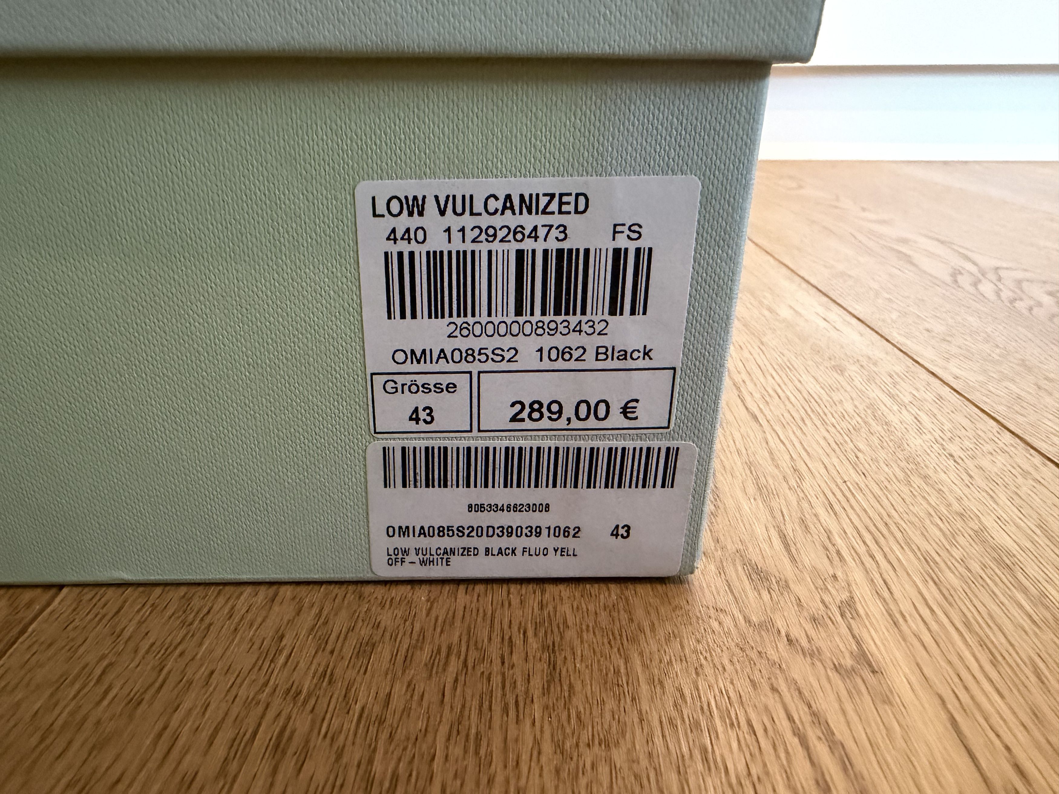 Off-White Off-White Vulcanized Low black/neon Size US 10 / EU 43 - 5 Thumbnail