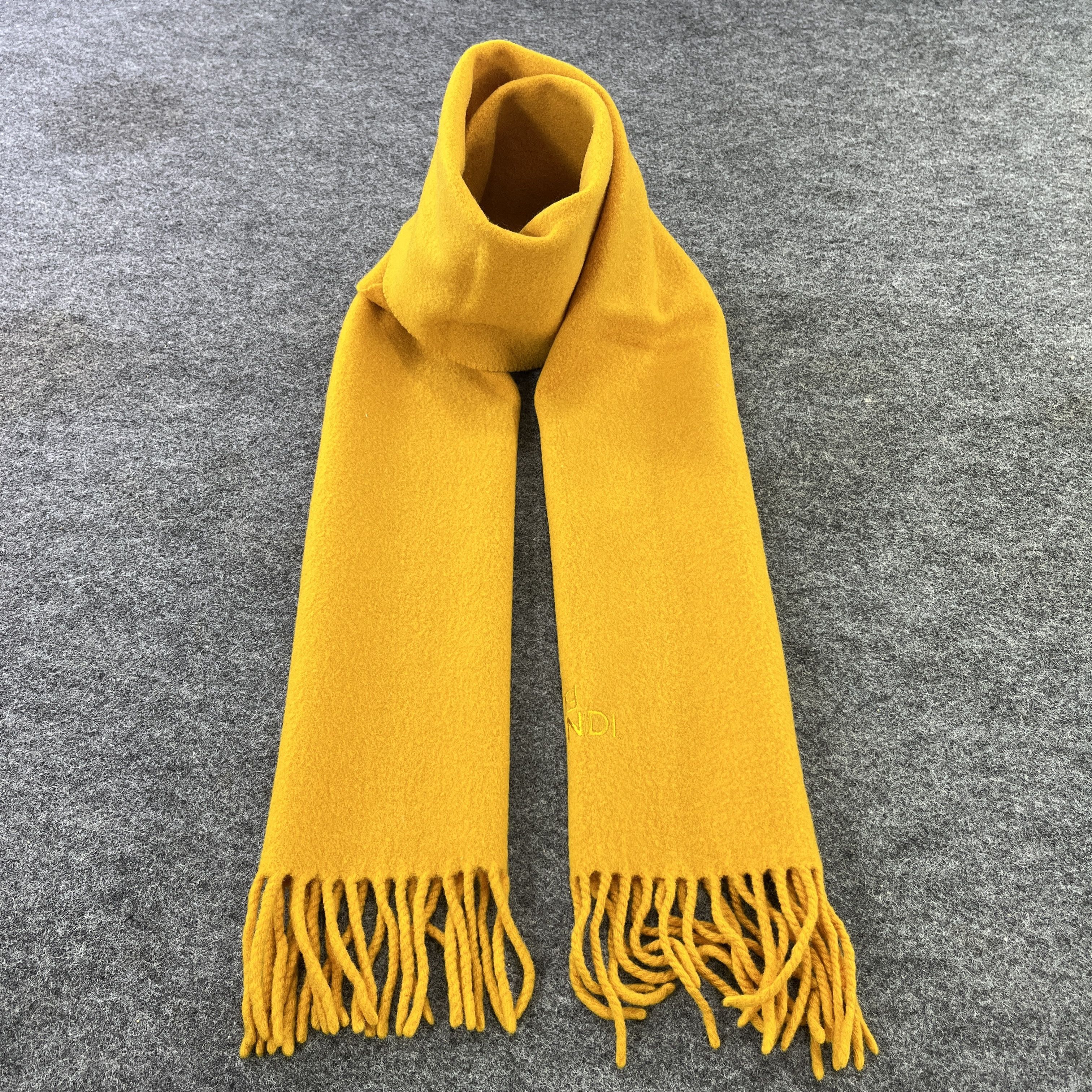 Vintage Vintage Wool Fendi Scarf / Muffler / Neckwear T749 Size ONE SIZE - 5 Thumbnail