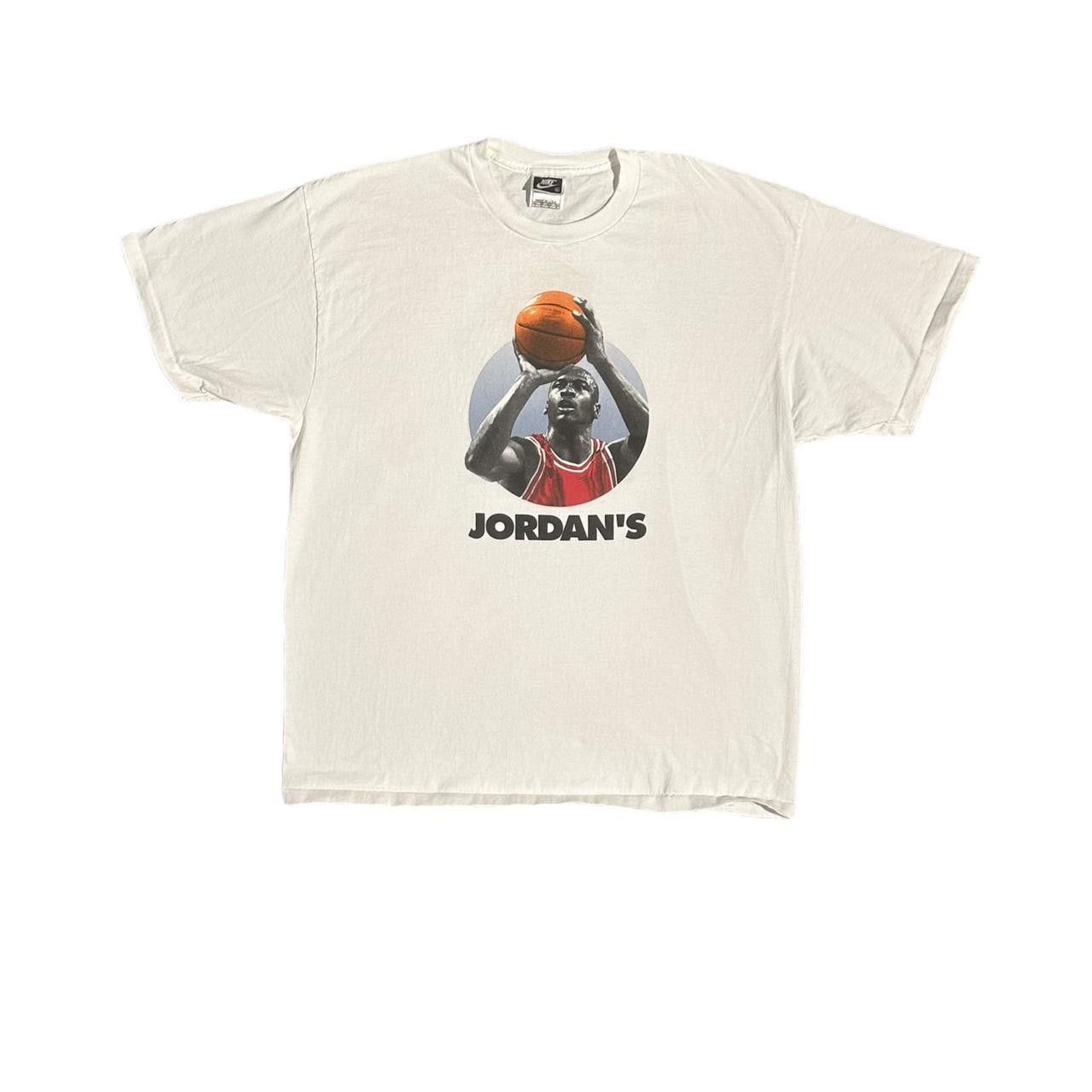 Nike 1994 Michael Jordan Chicago Bulls Nike Shirt (MADE IN USA) Size US XL / EU 56 / 4 - 1 Thumbnail