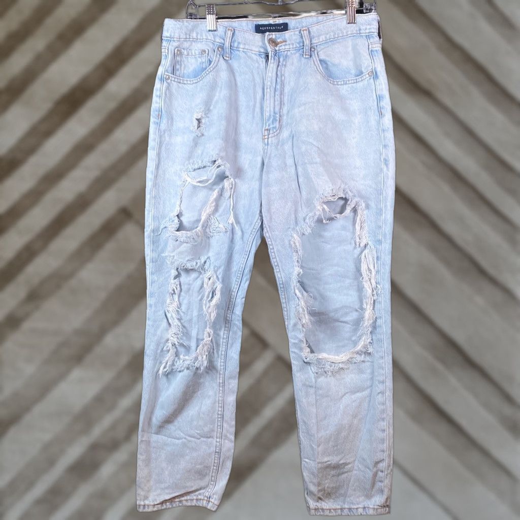 Aeropostale VINTAGE Aeropostale Jeans Blue Denim Mom 10 Womens Distressed 5-Pocket Stretch Relaxed Cotton Polyester Denim-Blue Classic Mom Jeans Women Size 32" / US 10 / IT 46 - 1 Thumbnail