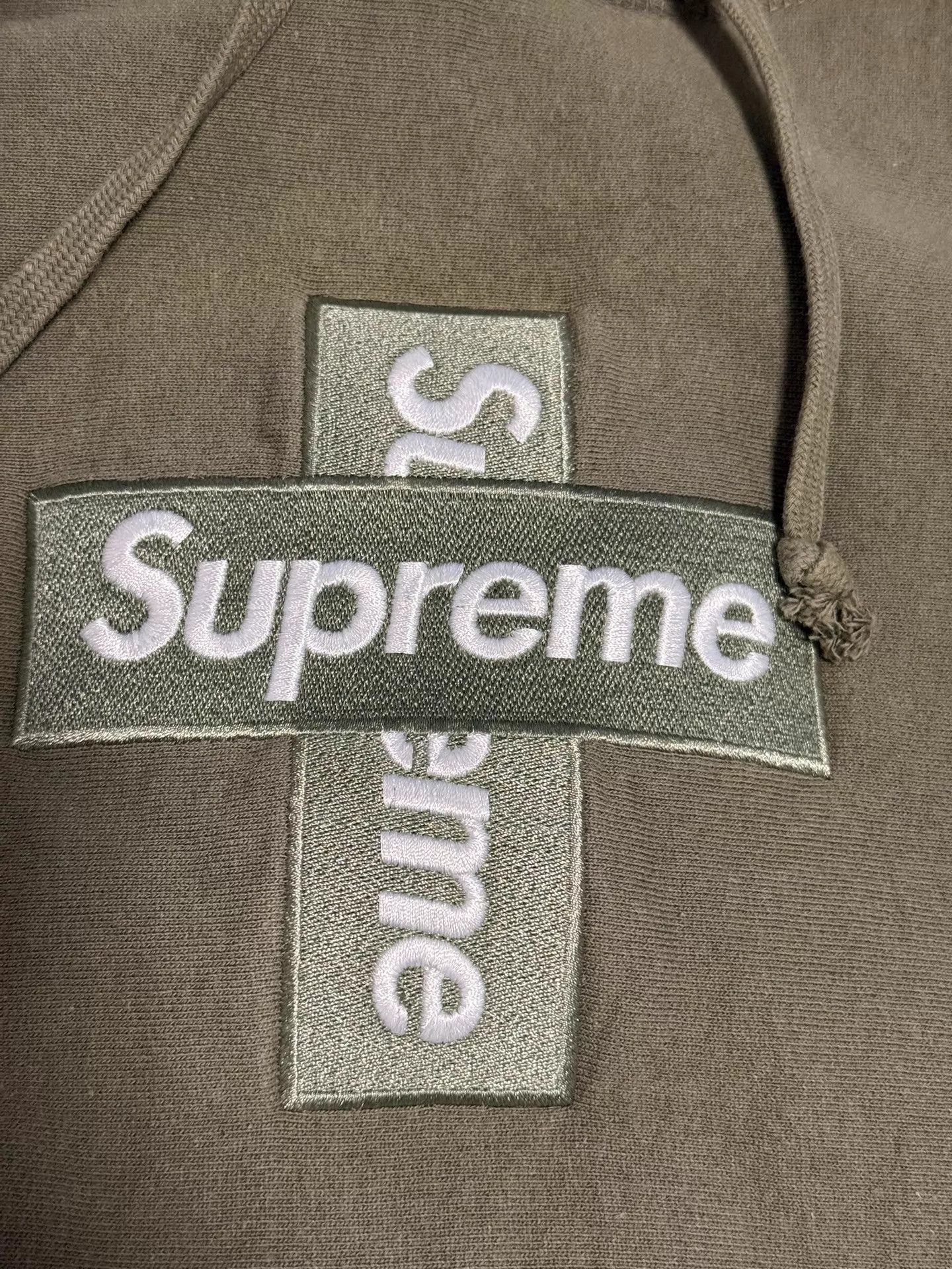 Supreme Supreme Cross Box Logo Hooded Sweatshirt M Size US M / EU 48-50 / 2 - 2 Thumbnail