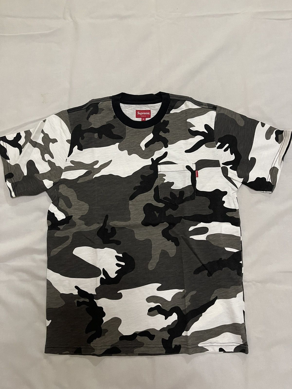 Supreme Supreme snow camo fw18 pocket tee | Grailed
