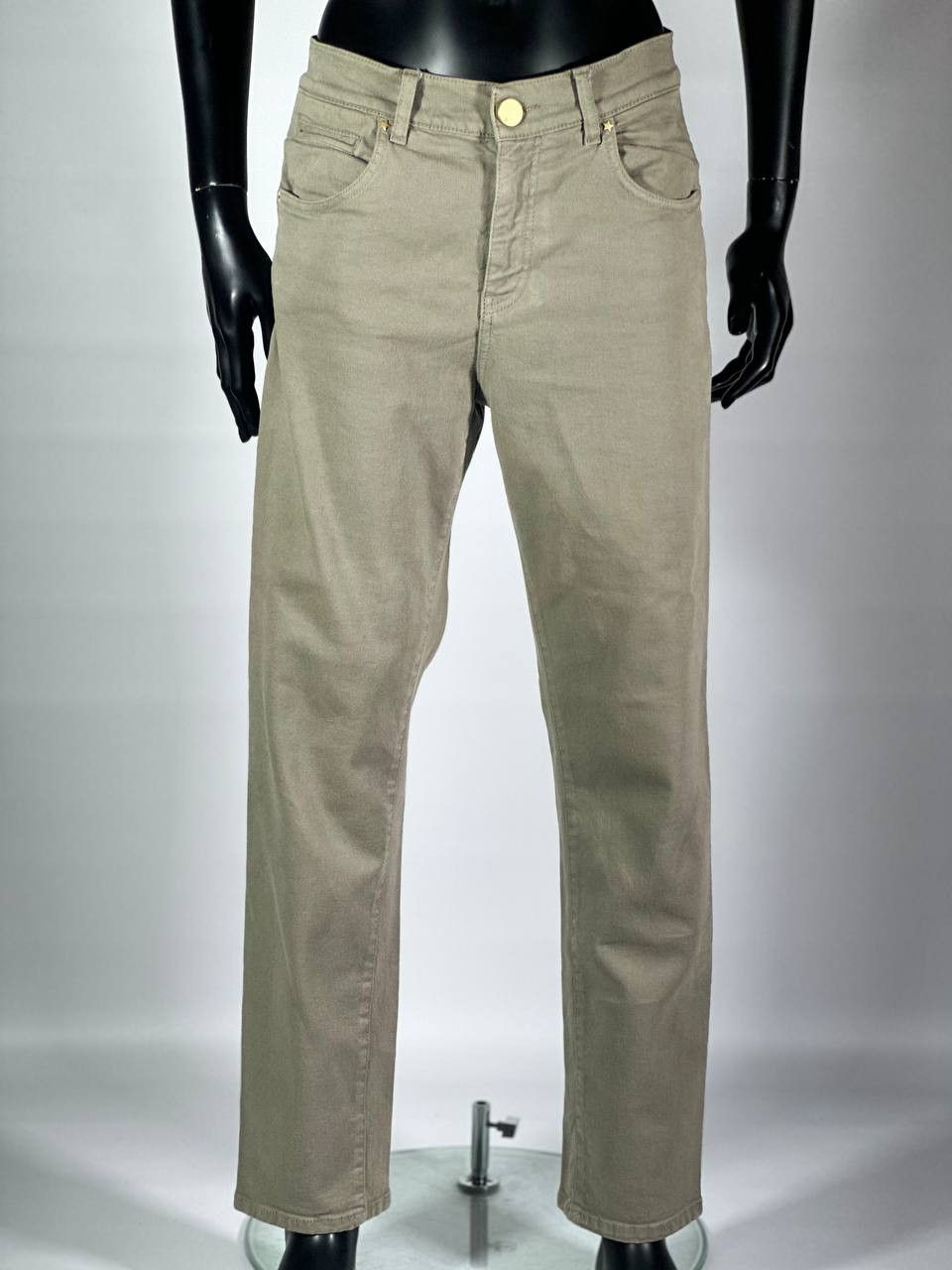 Other Women's jeans of grey color from the Lorena Antoniazzi brand Size 42" / US 20 - 1 Thumbnail