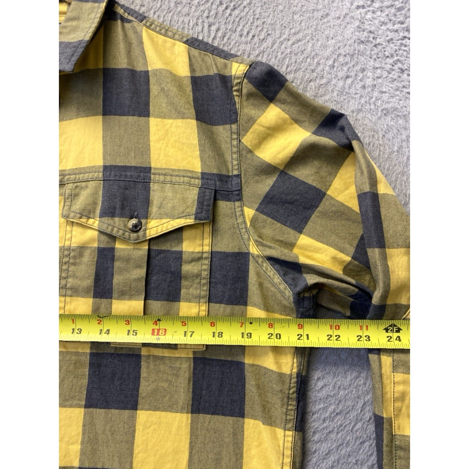 Banana Republic Banana Republic Button Shirt Mens Slim Fit Size M Gingham Plaid Button-Down Long Sleeve Casual Workwear Business Shirt Men Size US M / EU 48-50 / 2 - 5 Thumbnail