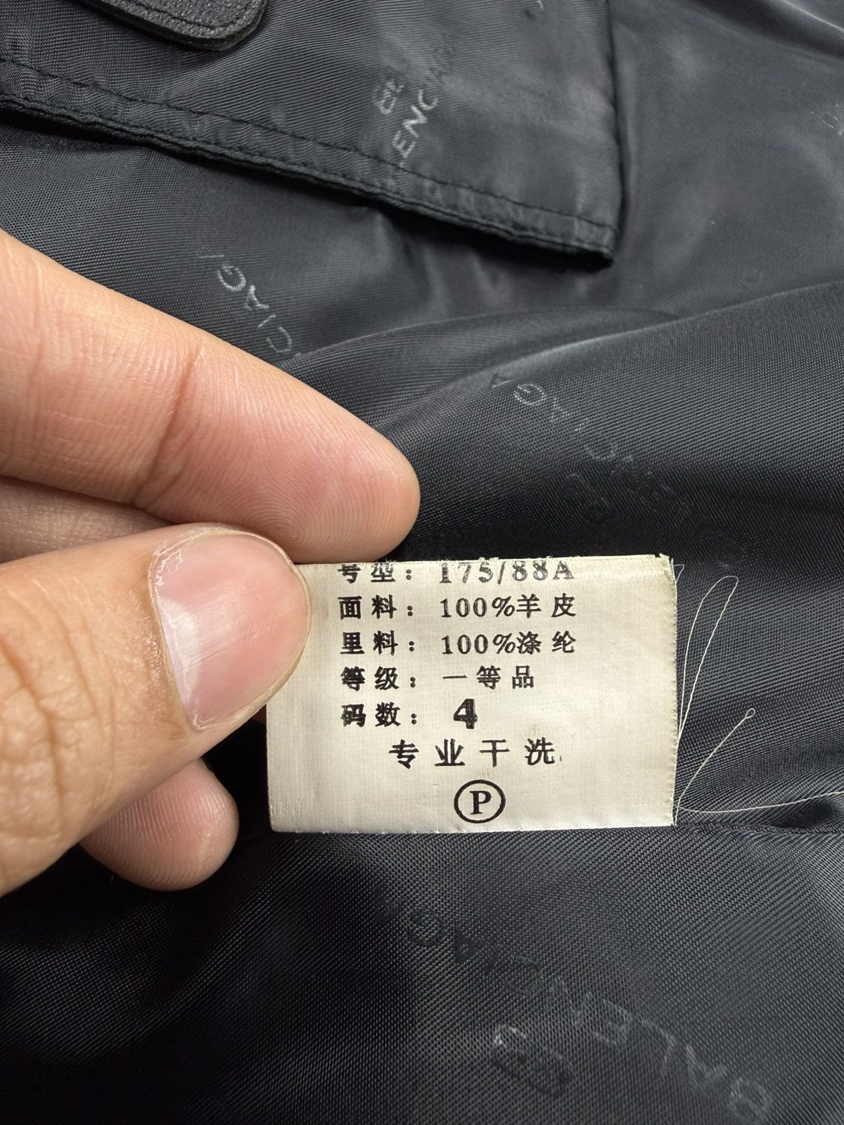 Balenciaga Vintage Balenciaga BB Logo Zip Up Leather Jacket Size US L / EU 52-54 / 3 - 14 Thumbnail