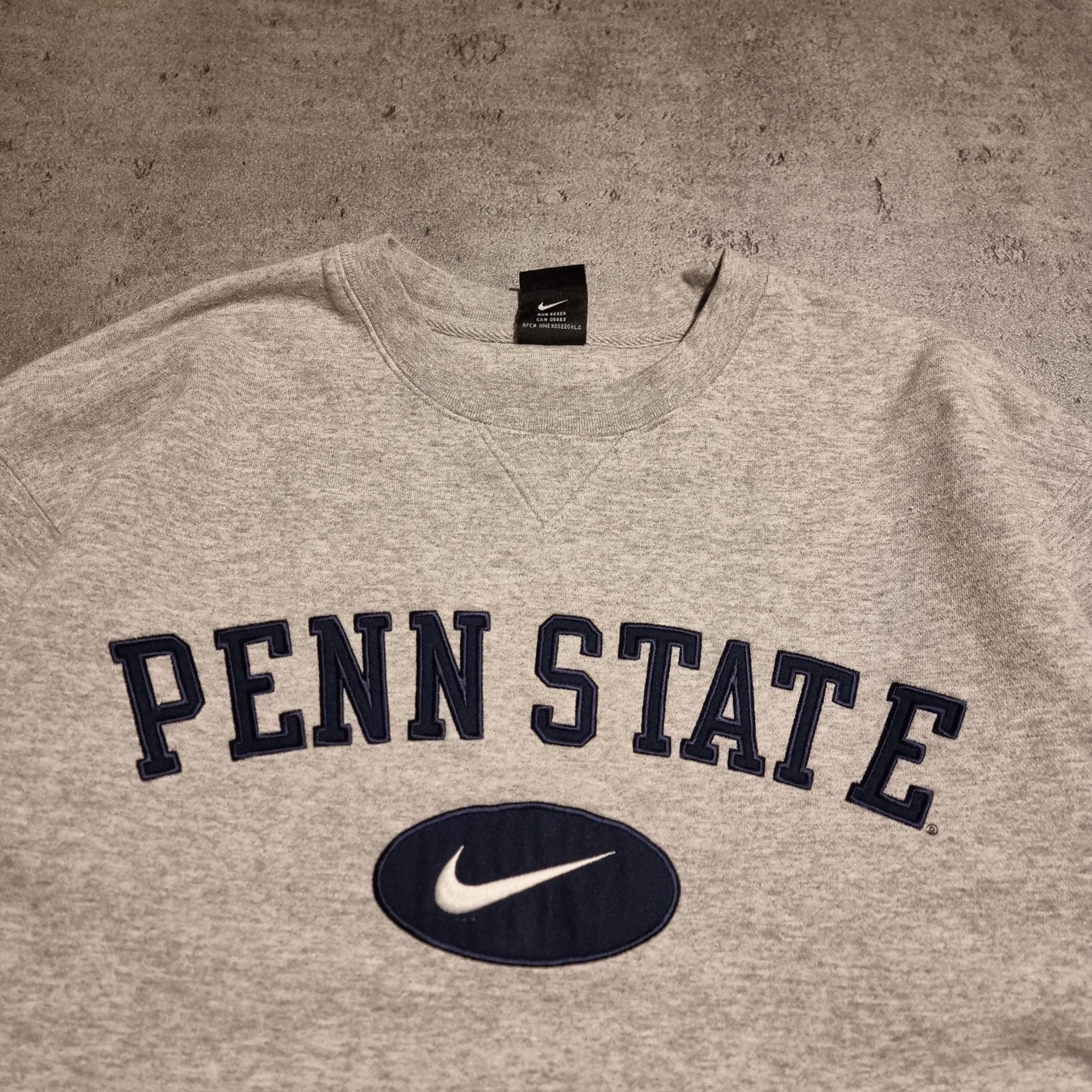 Nike Vintage 90’s Nike Penn State Bog Swoosh Hoodie rare Size US L / EU 52-54 / 3 - 4 Thumbnail