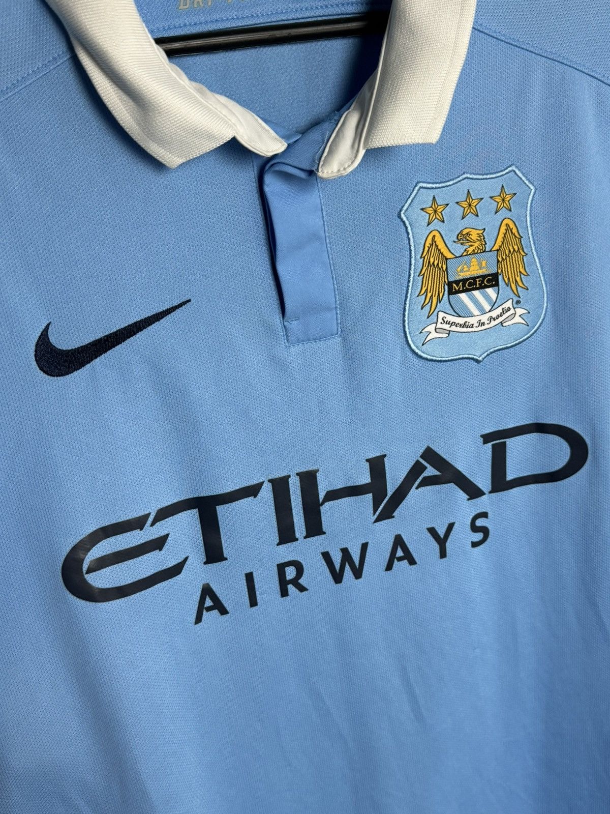 Nike Manchester City 15/16 Home Football Jersey Size US S / EU 44-46 / 1 - 3 Thumbnail