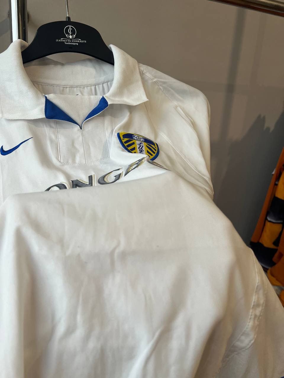 Vintage 2002/03 LEEDS UNITED HOME SOCCER JERSEY FOOTBALL SHIRT SIZEM Size US M / EU 48-50 / 2 - 12 Thumbnail