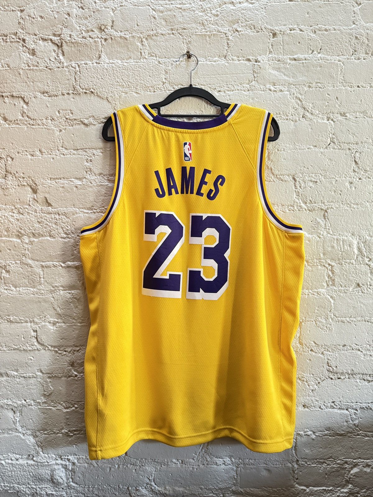 NBA Lebron Lakers Jersey Size US XL / EU 56 / 4 - 3 Thumbnail