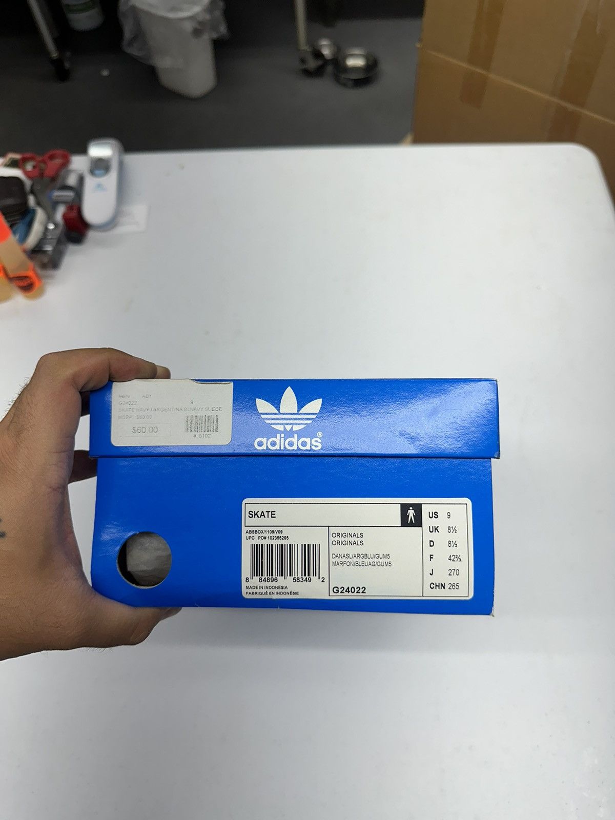 Adidas Adidas Skate Navy Suede size 9 Size US 9 / EU 42 - 7 Thumbnail