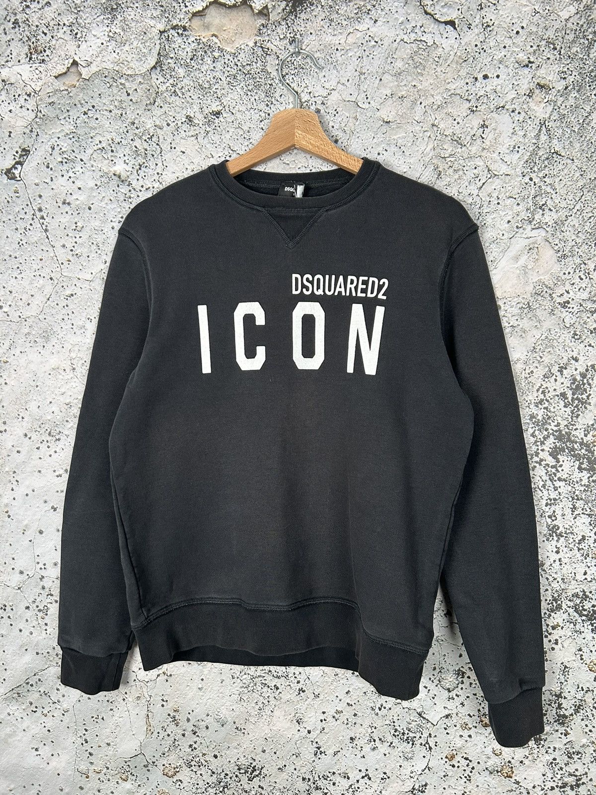 Dsquared2 Vintage Dsquared2 Icon Crewneck Streetwear Grunge Y2K Size US S / EU 44-46 / 1 - 1 Thumbnail