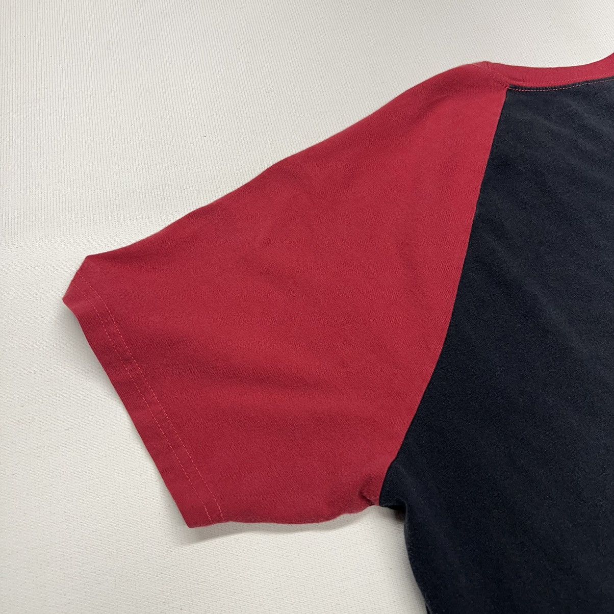 True Religion True Religion Tee Shirt Black Red Graphic Short Sleeve Jeans Size US M / EU 48-50 / 2 - 13 Thumbnail