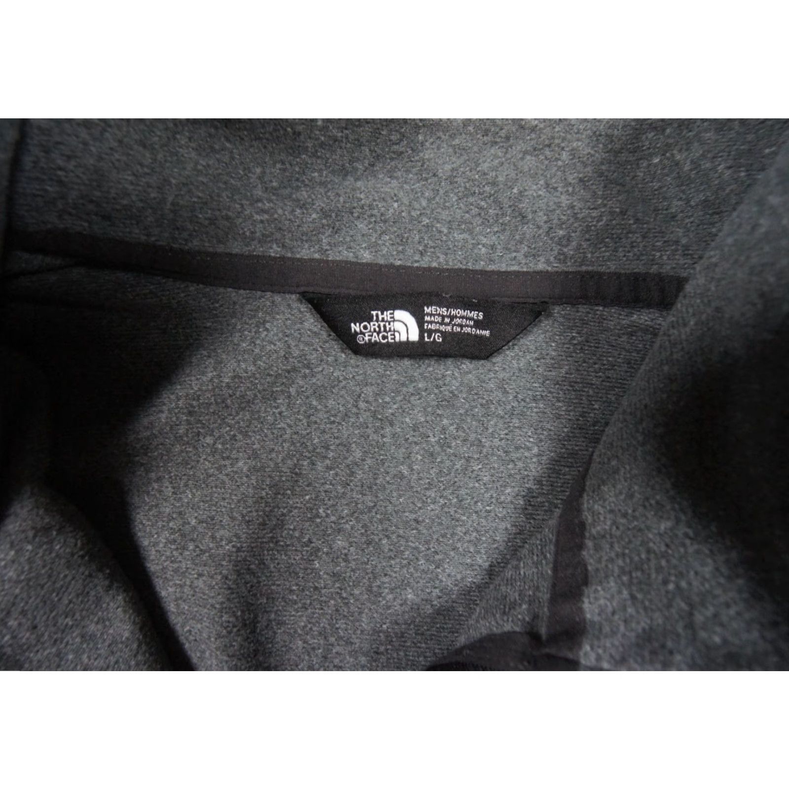 The North Face VINTAGE The North Face Sweater Mens Large Gray 1/4 Zip Tech Fleece Pullover PG&E Logo Embroidered Mens L Gray 1/4 Zip Pullover Size US L / EU 52-54 / 3 - 7 Thumbnail