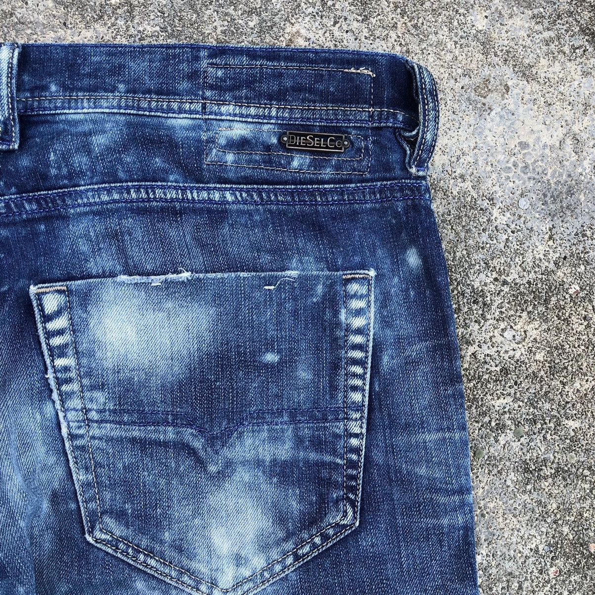 Diesel Diesel TEPPHAR Blue Denim Slim Carrot Pants Made In Italy Size US 33 - 9 Thumbnail