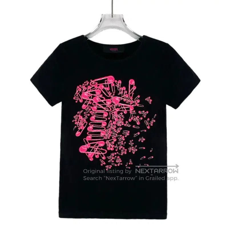Versace Versace Black Cotton Women's T-Shirt with Graphics . Size S / US 4 / IT 40 - 1 Thumbnail
