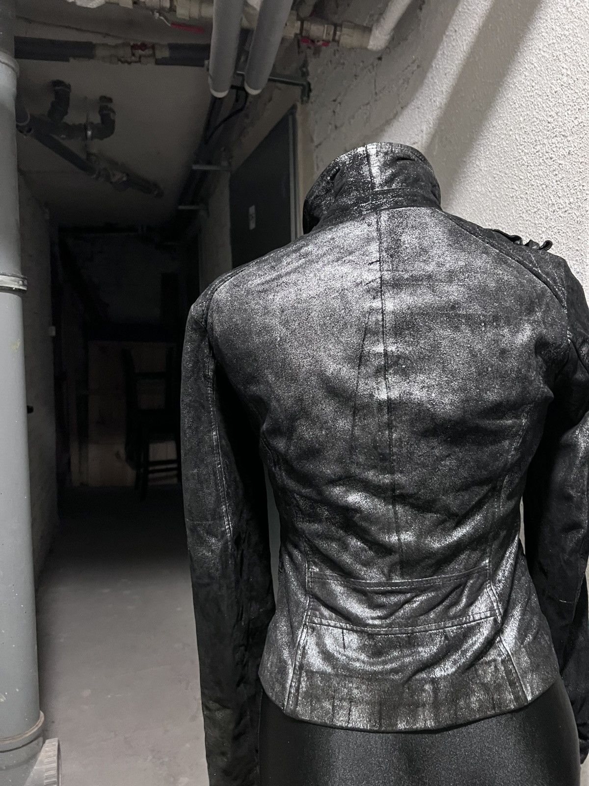 Rick Owens Faded Metallic Real Leather Asymmetrical Zip Cropped Jacket Size S / US 4 / IT 40 - 7 Thumbnail
