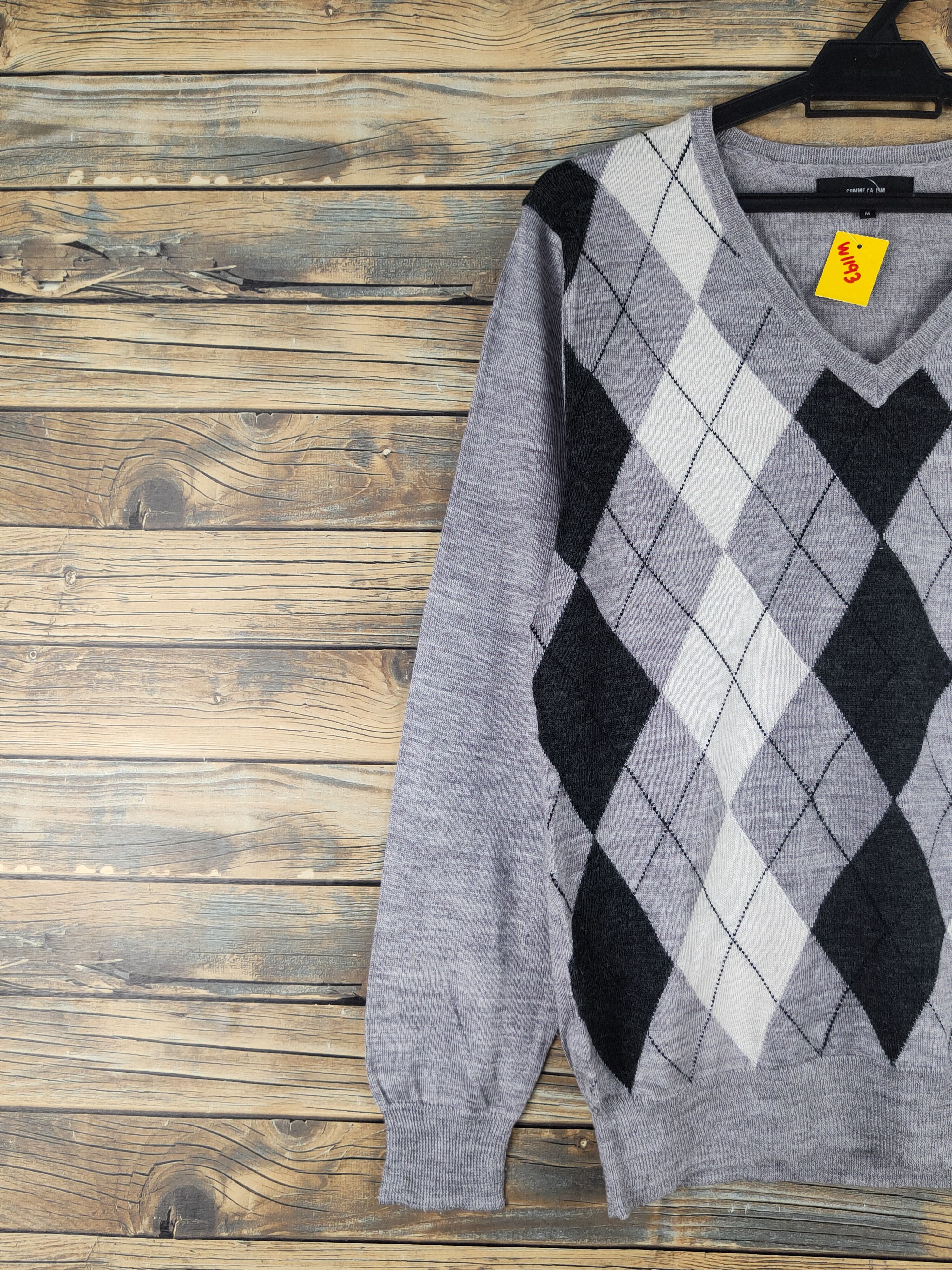 Comme Ca Ism Comme Ca Ism Gray V-Neck Argyle Knitwear Sweatshirts #W1193 Size US M / EU 48-50 / 2 - 3 Thumbnail