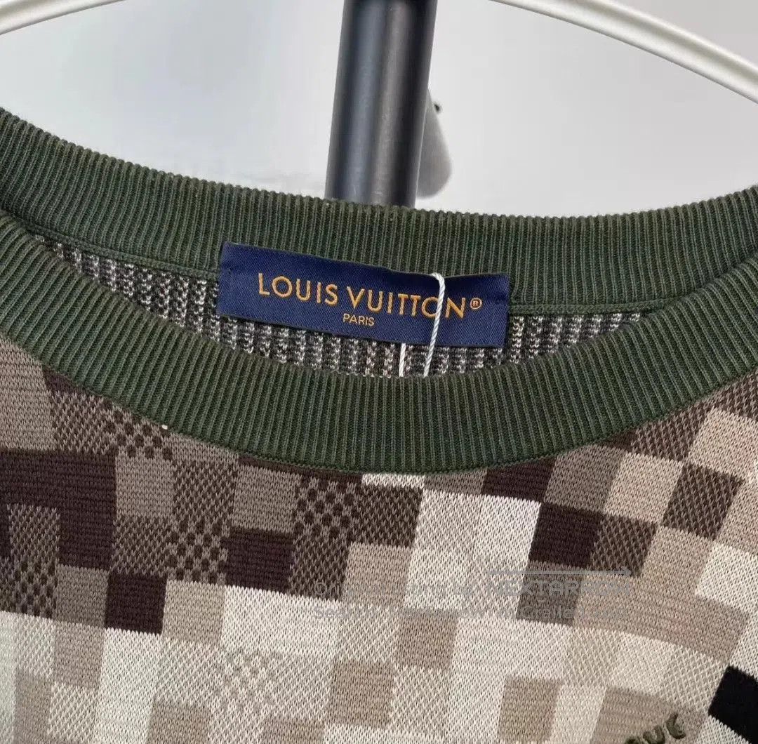 Louis Vuitton Green Pixel Pattern Long Sleeve Sweater XXL. Size US XXL / EU 58 / 5 - 3 Thumbnail