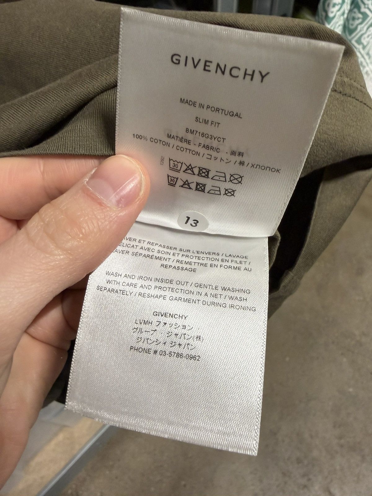 Givenchy Givenchy 4G Logo T-Shirt NEW 650$ Size US XS / EU 42 / 0 - 4 Thumbnail