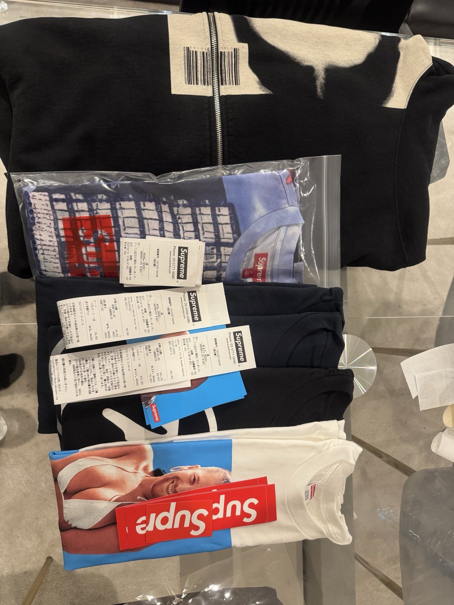 Supreme Supreme Skyline Sequin L/S Top Size US M / EU 48-50 / 2 - 5 Thumbnail