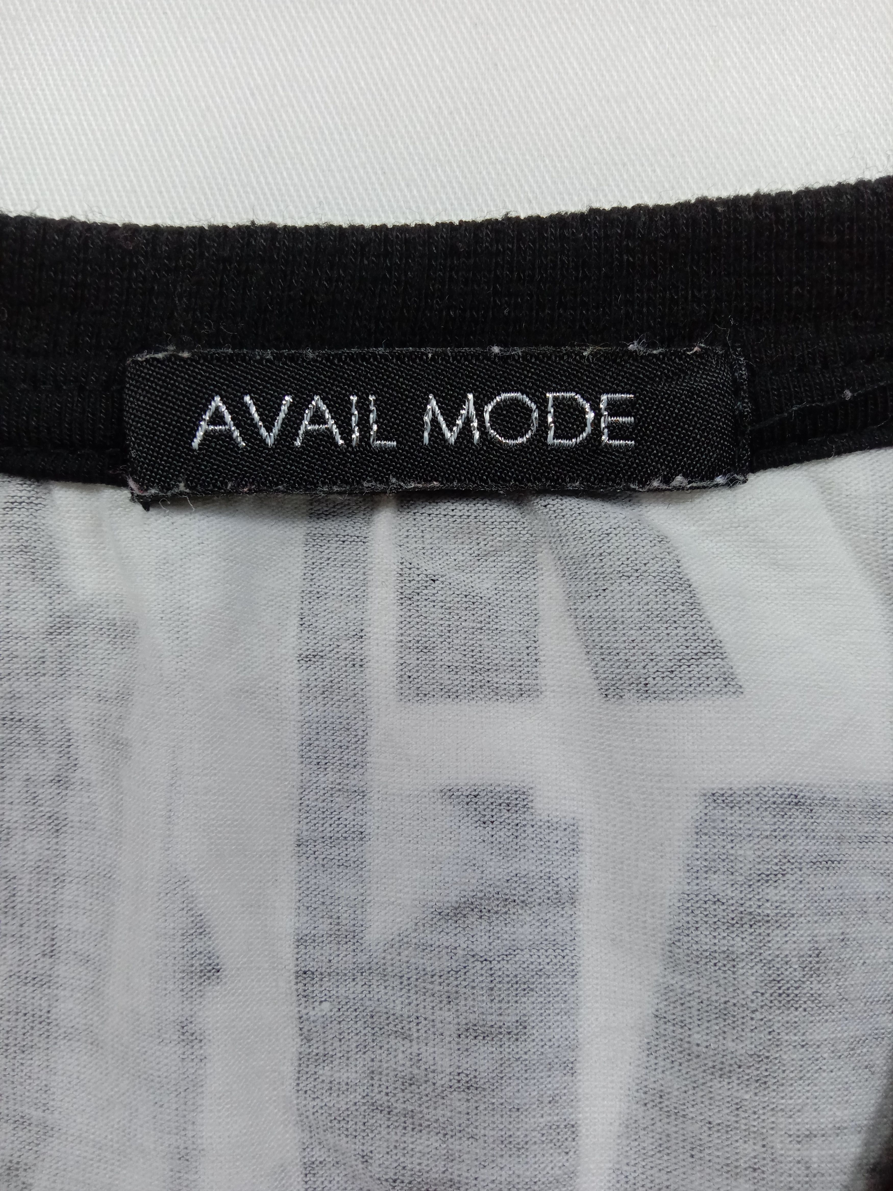 Japanese Brand Avail Over Printed T Shirt Size M / US 6-8 / IT 42-44 - 6 Thumbnail