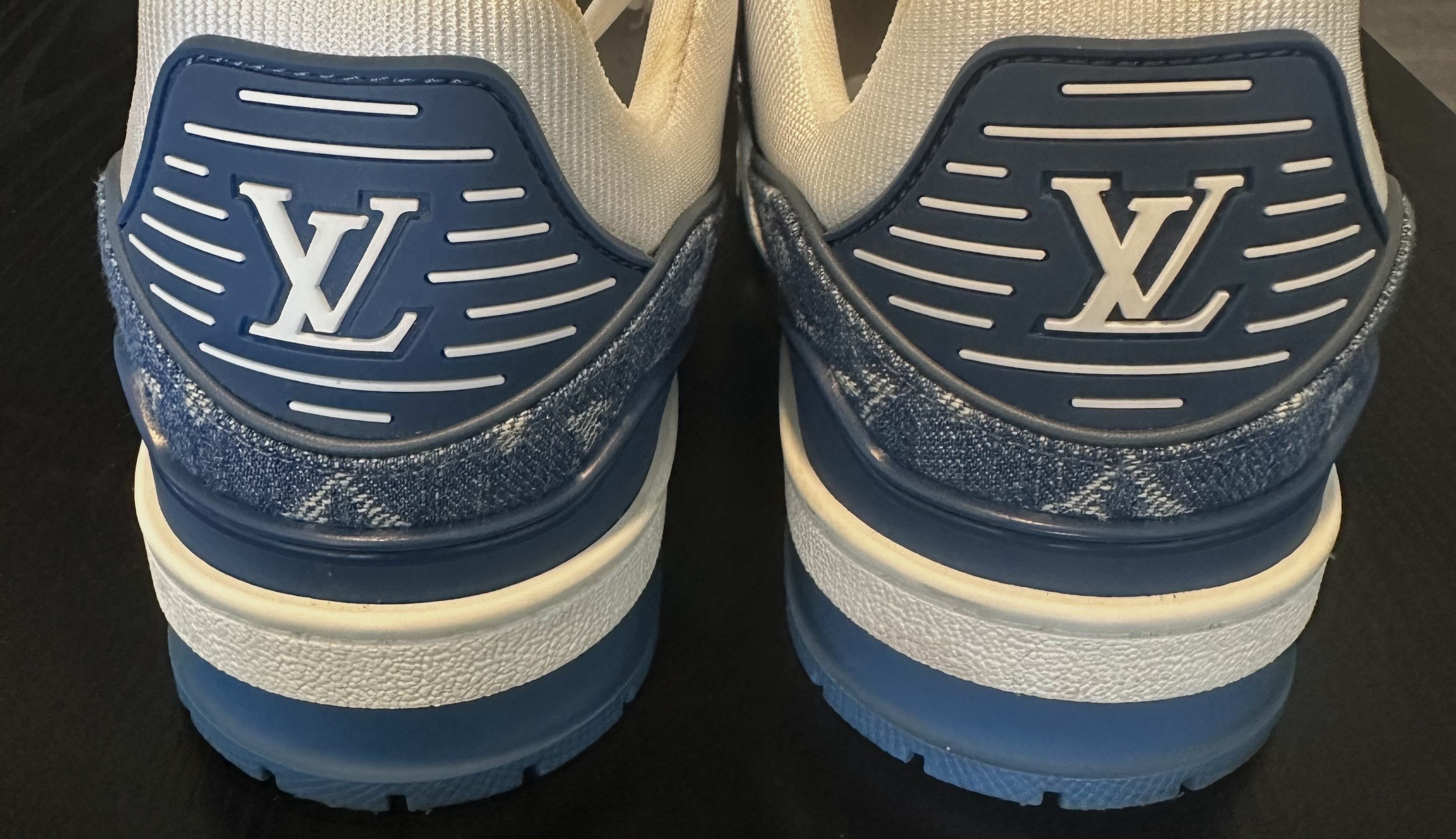Louis Vuitton LV Blue Trainer Sneaker Size US 7.5 / IT 37.5 - 6 Thumbnail