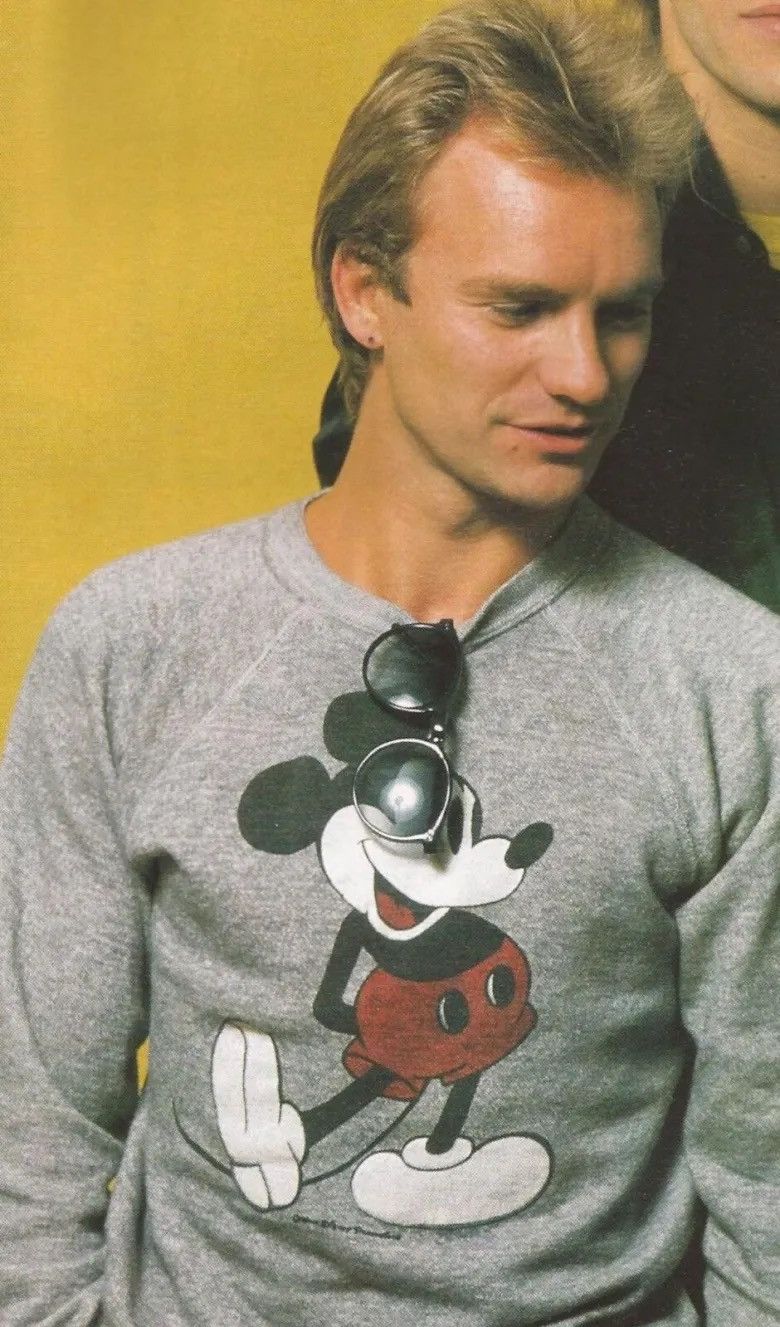 Band Tees Vintage 1980s Mickey Iconic Sweatshirt As Worn As Celebrity Size US M / EU 48-50 / 2 - 3 Thumbnail
