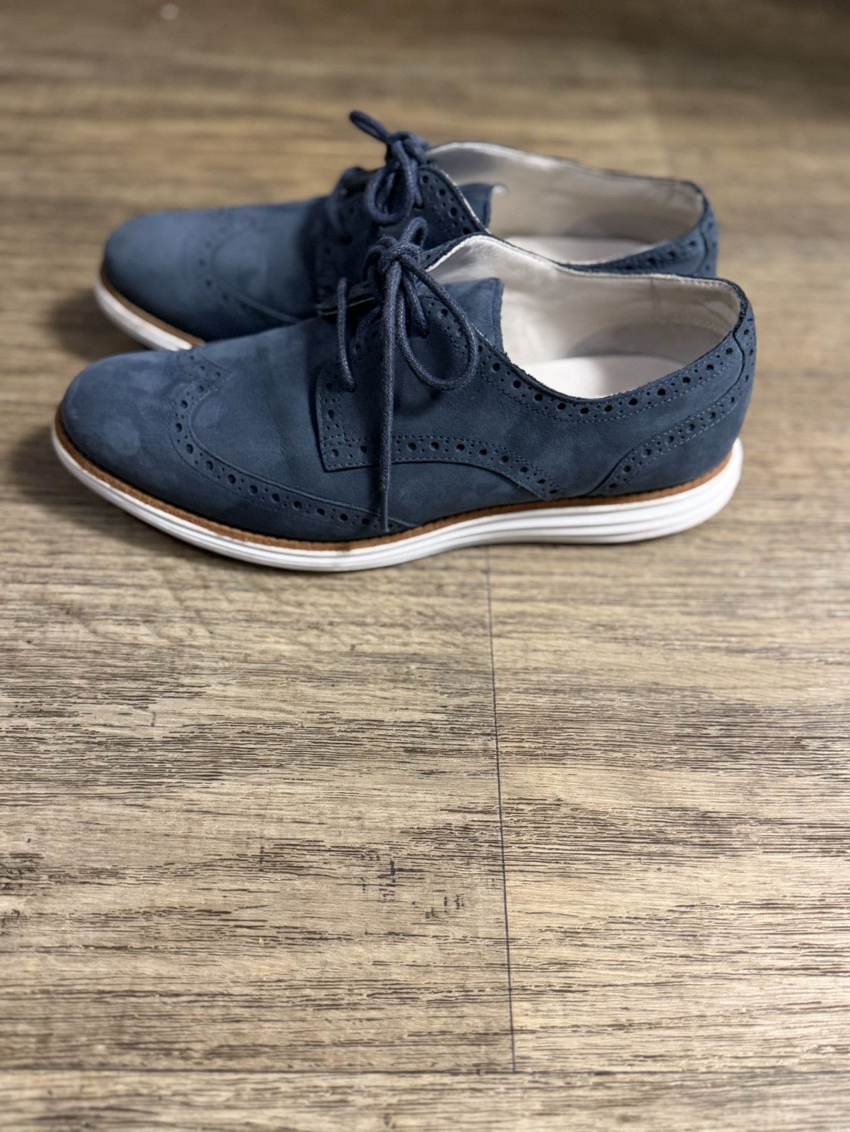 Cole Haan Cole Haan OriginalGrand Blue Suede Wingtip Oxfords - Size 7B Size US 7 / IT 37 - 5 Thumbnail