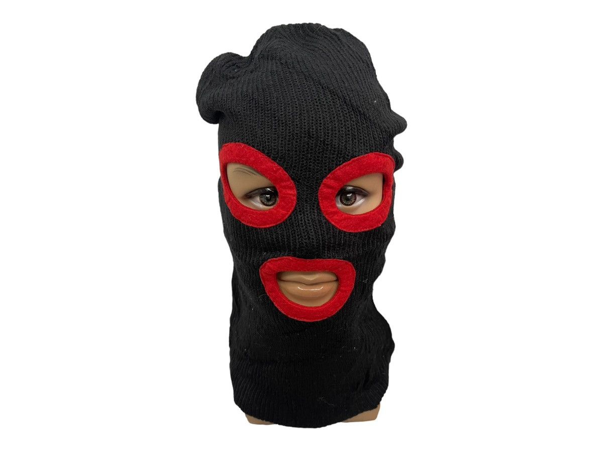 Vintage Black & Red "Goggle" Knit Balaclava Ski Mask Size ONE SIZE - 1 Thumbnail
