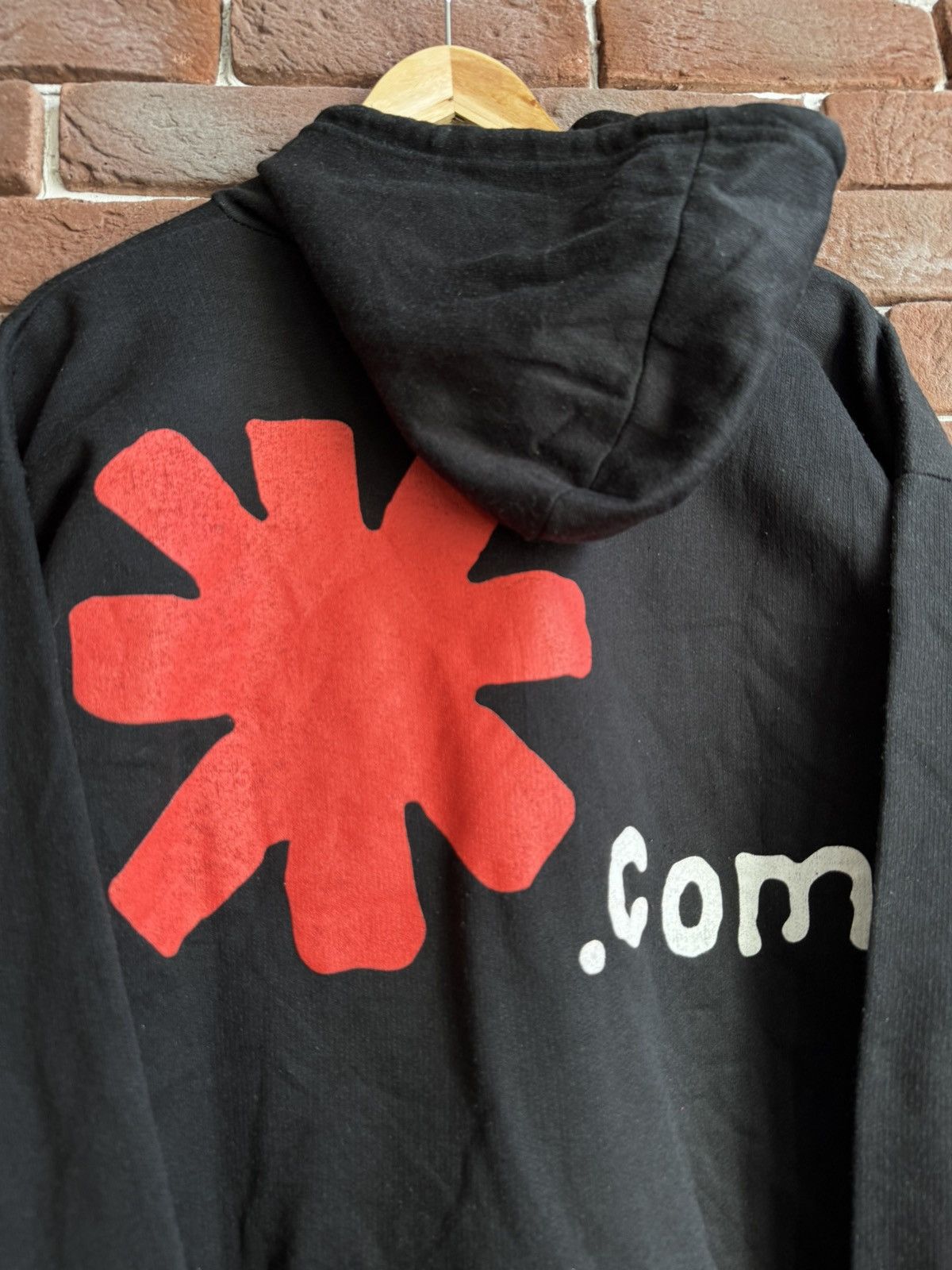 Band Tees Rare Vintage 00s Red Hot Chili Peppers By th way Rock Hoodie Size US L / EU 52-54 / 3 - 9 Thumbnail