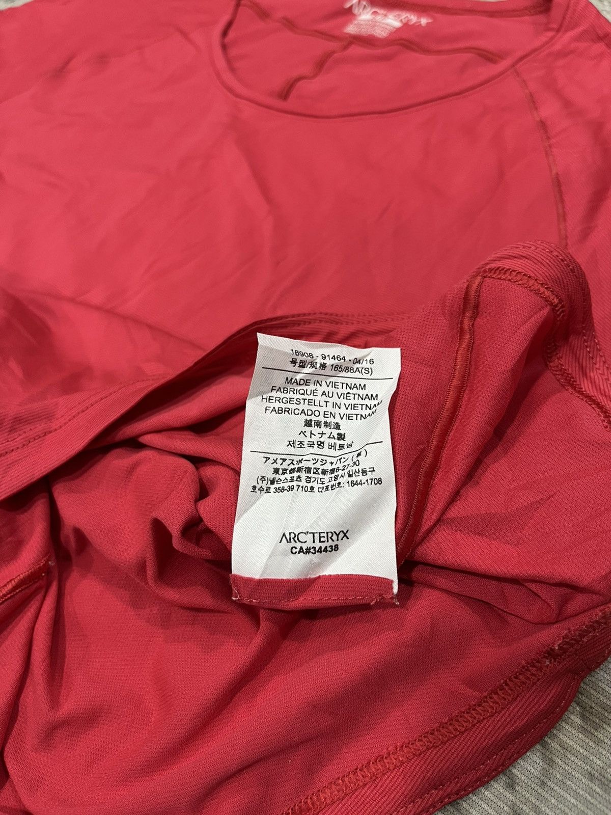 Arc'teryx Sample‼️ Arc’teryx Red Motus Women Size S / US 4 / IT 40 - 9 Thumbnail