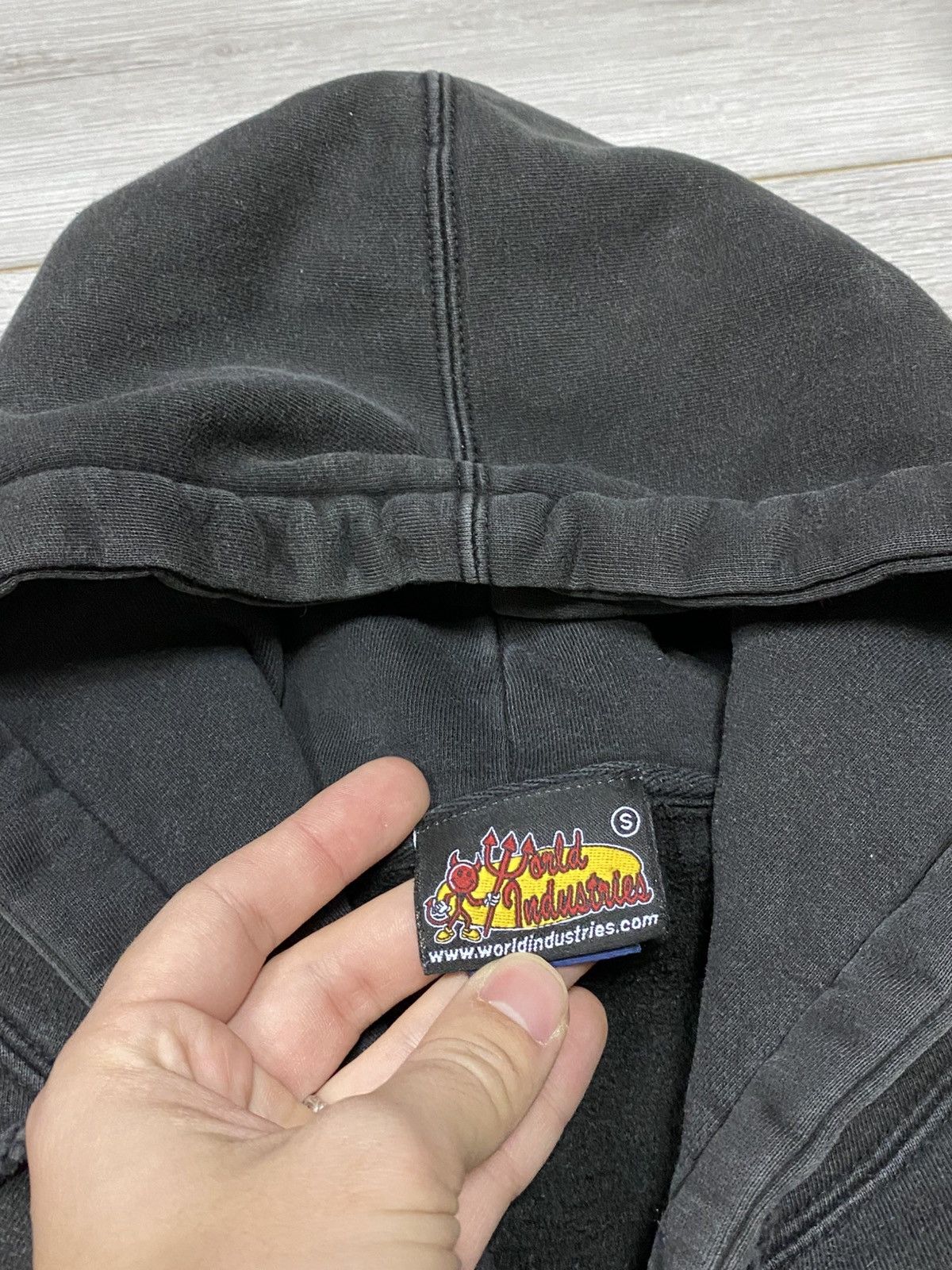 World Industries World Industries skateboarding vintage faded hoodie Size US S / EU 44-46 / 1 - 6 Thumbnail