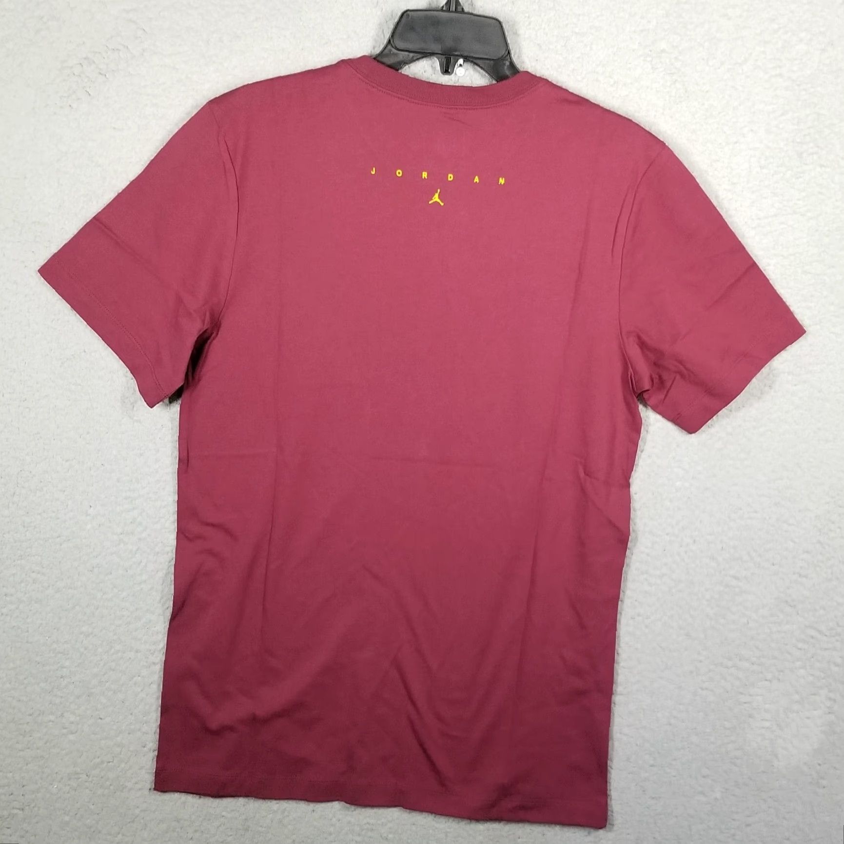 Nike Nike Air Jordan Flight Script Graphic T-Shirt Men's Small Maroon Basketball Michael Jordan 2020s Size US S / EU 44-46 / 1 - 2 Thumbnail