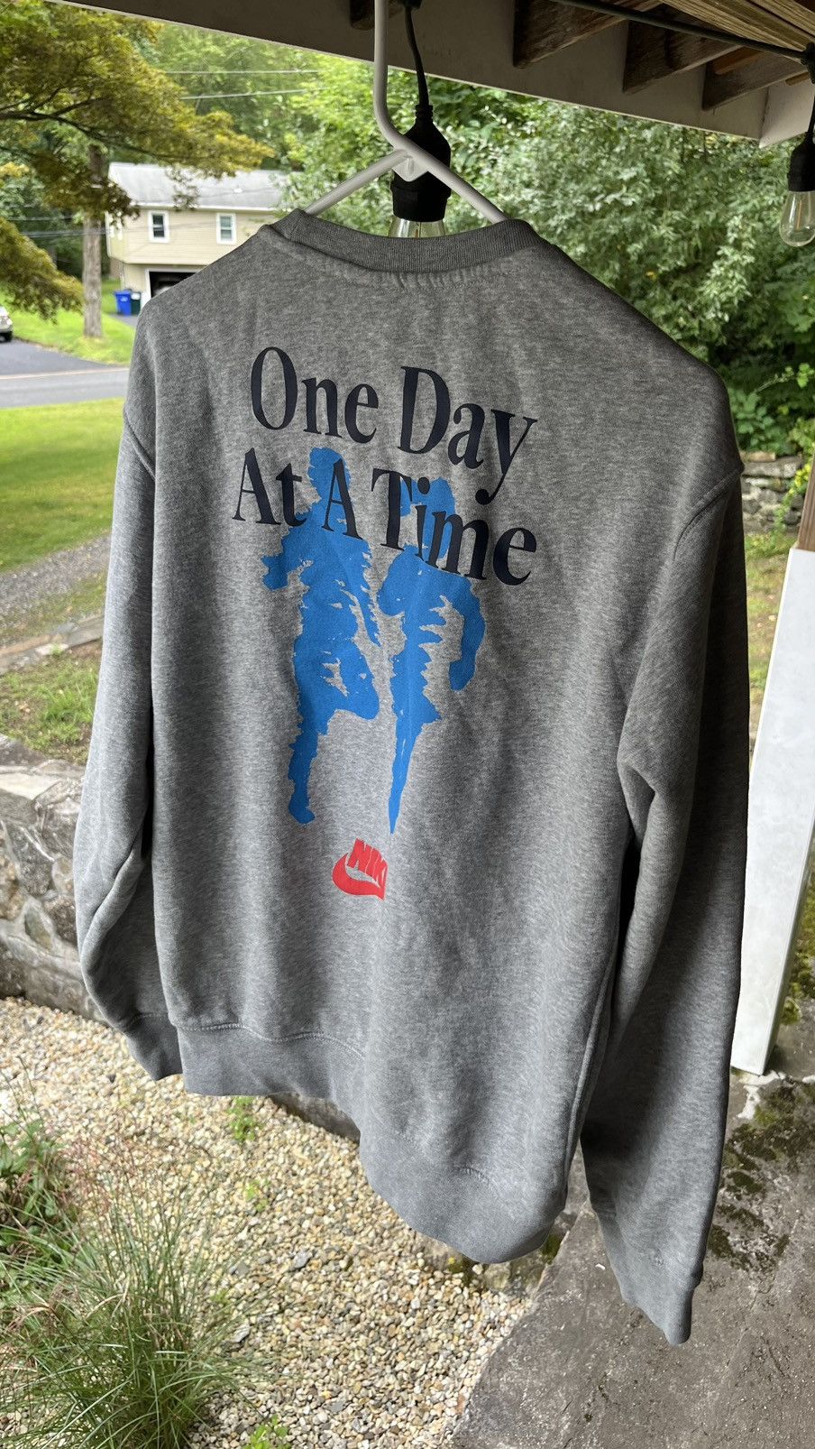 Nike Nike Athletic Grey Crewneck - Size Medium Size US M / EU 48-50 / 2 - 4 Thumbnail